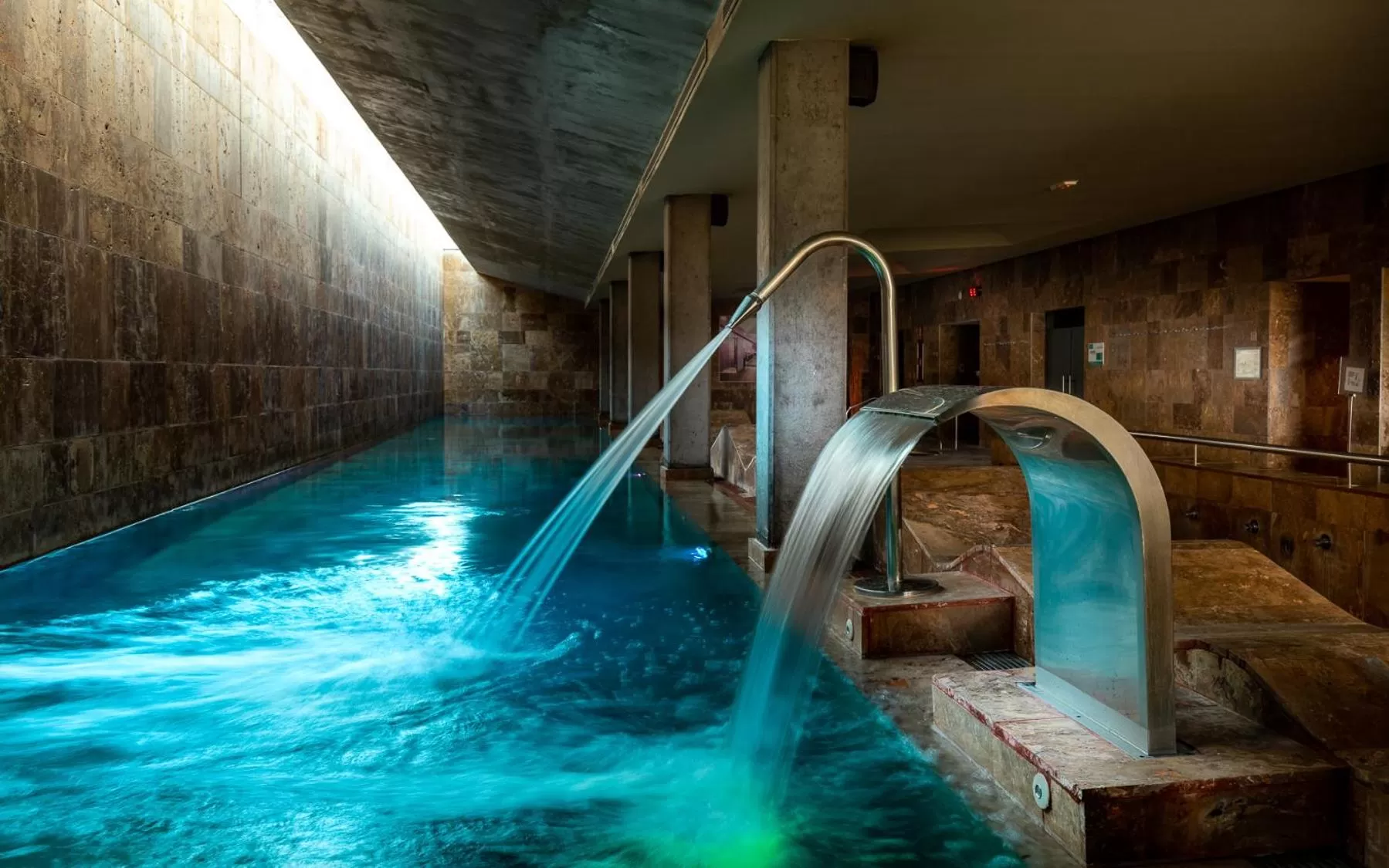 Massage in Parador de El Saler