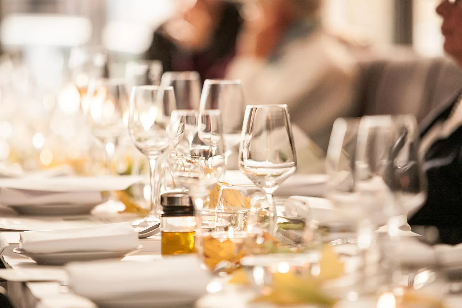 Restaurant/places to eat in Central Hotel bel étage