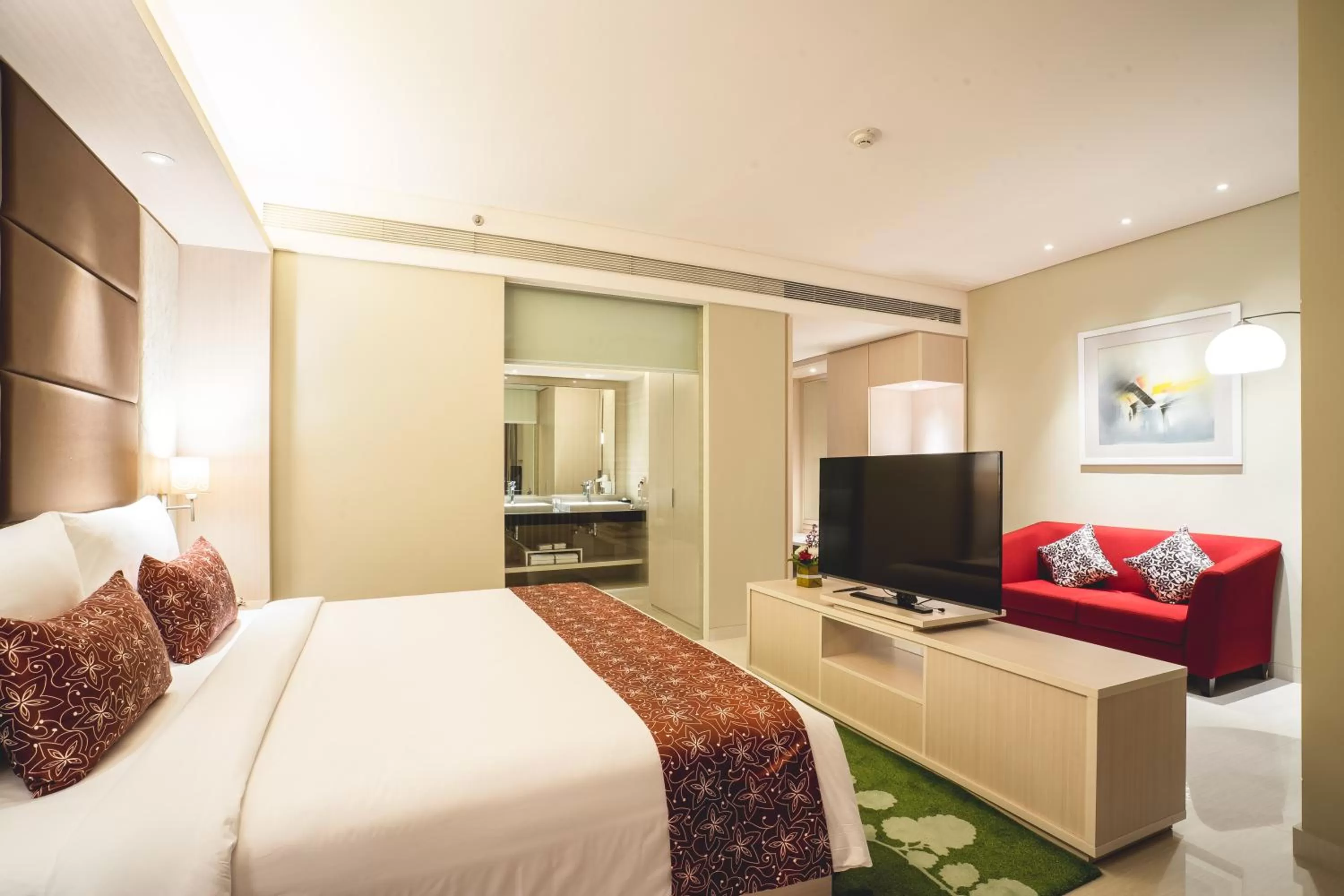 Bedroom, Bed in The Margo Hotel