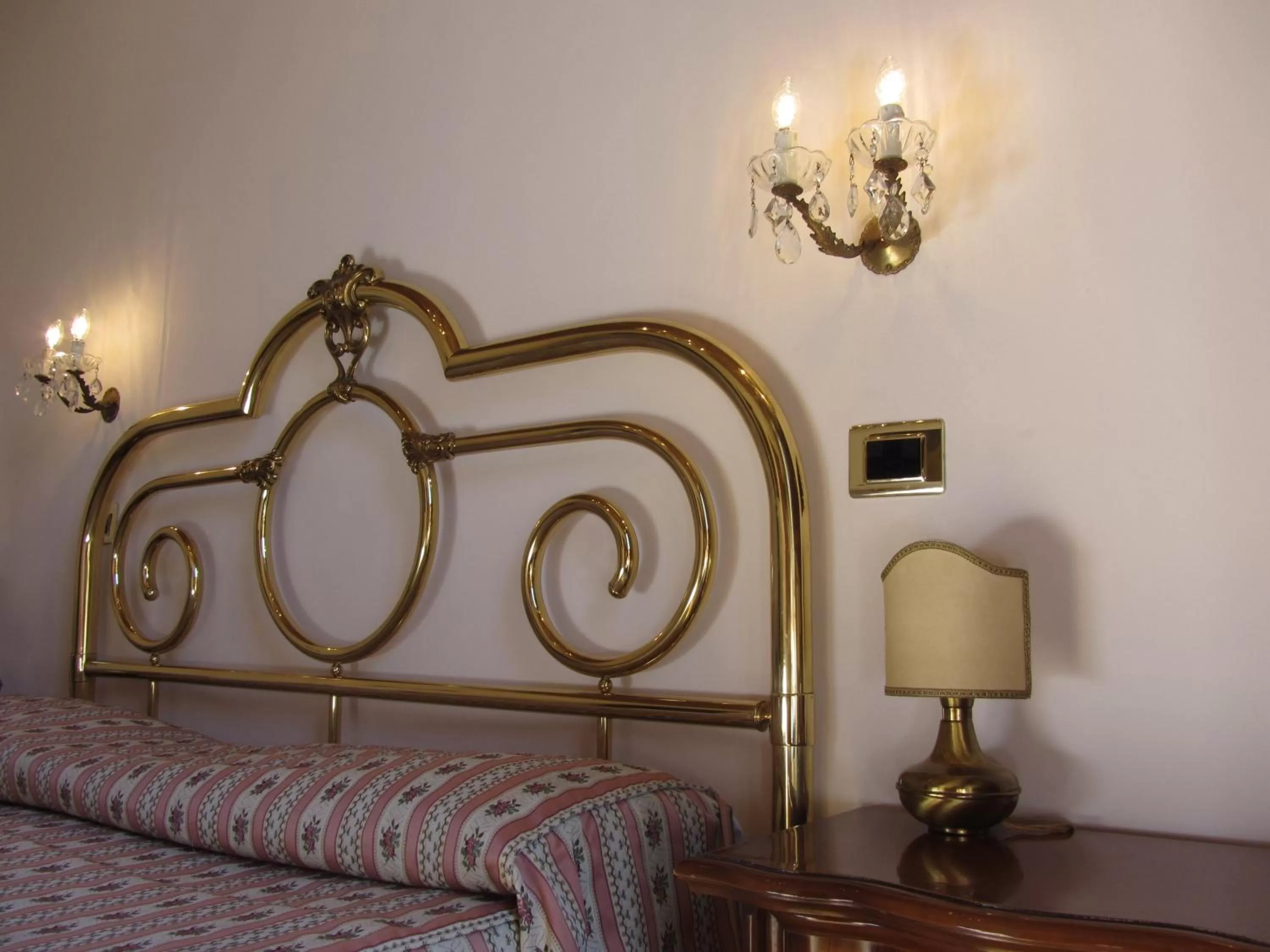 Bed in Relais Centro Storico