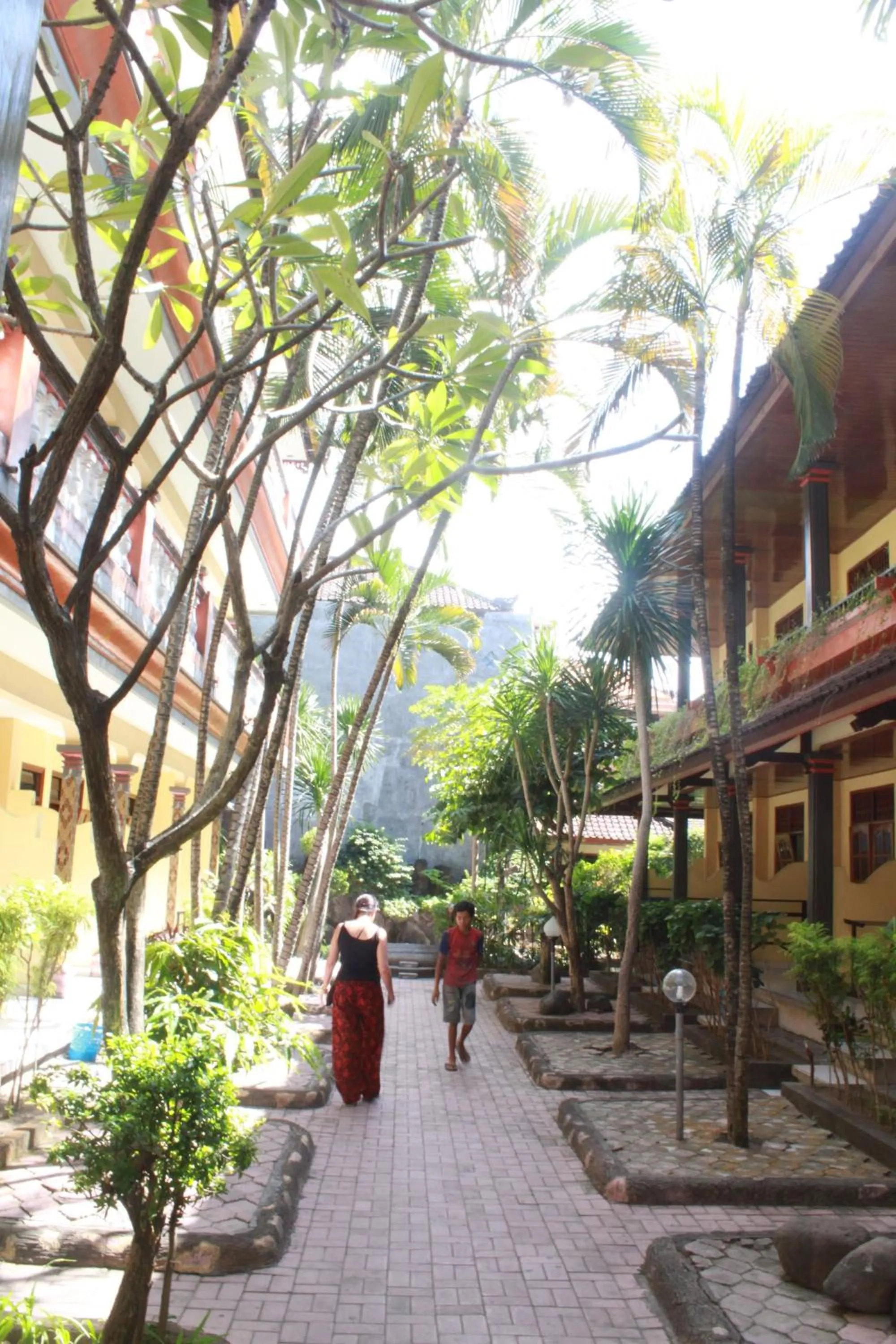 Day in Gora Beach Inn