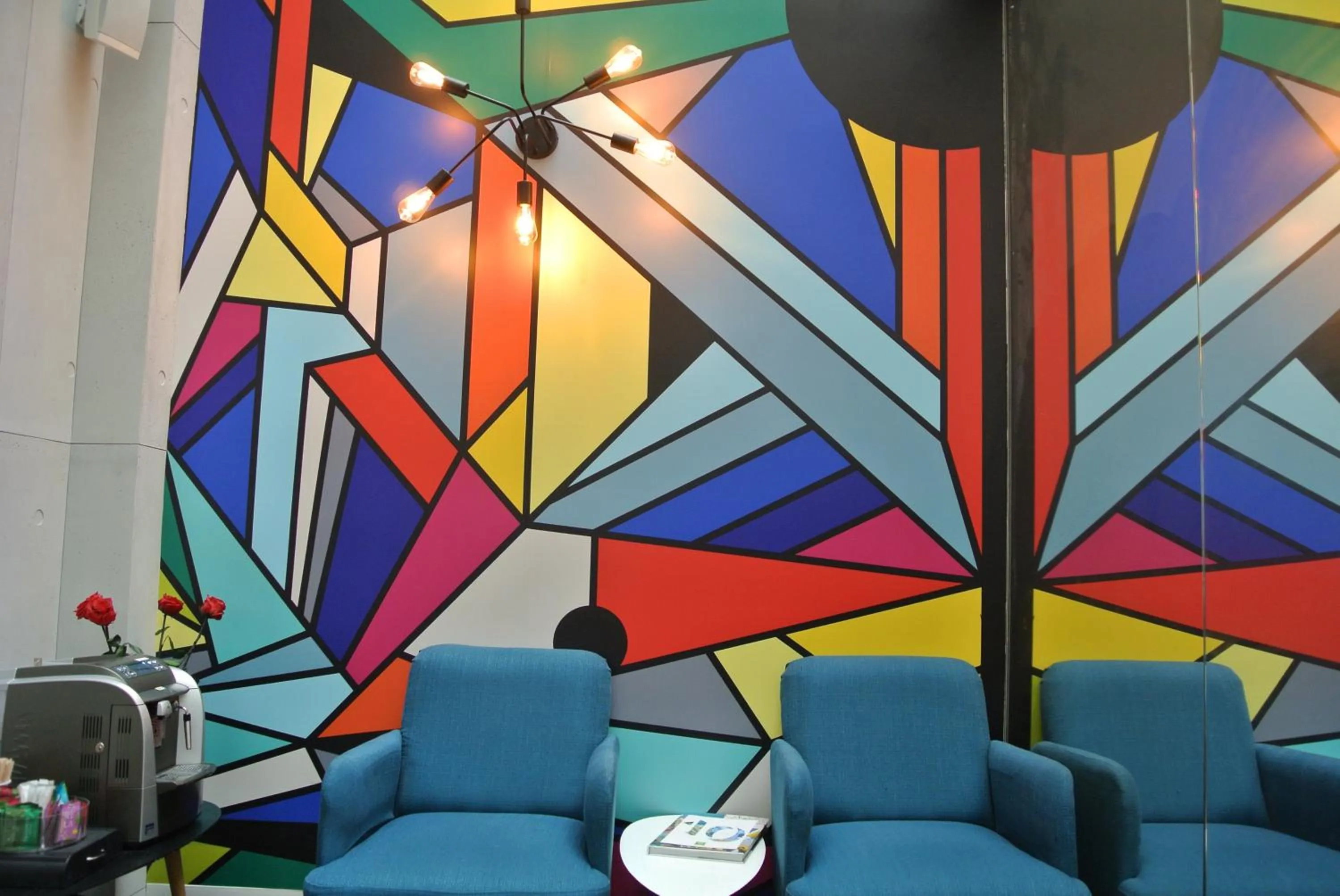 Lobby or reception in ibis Styles Paris Maine Montparnasse