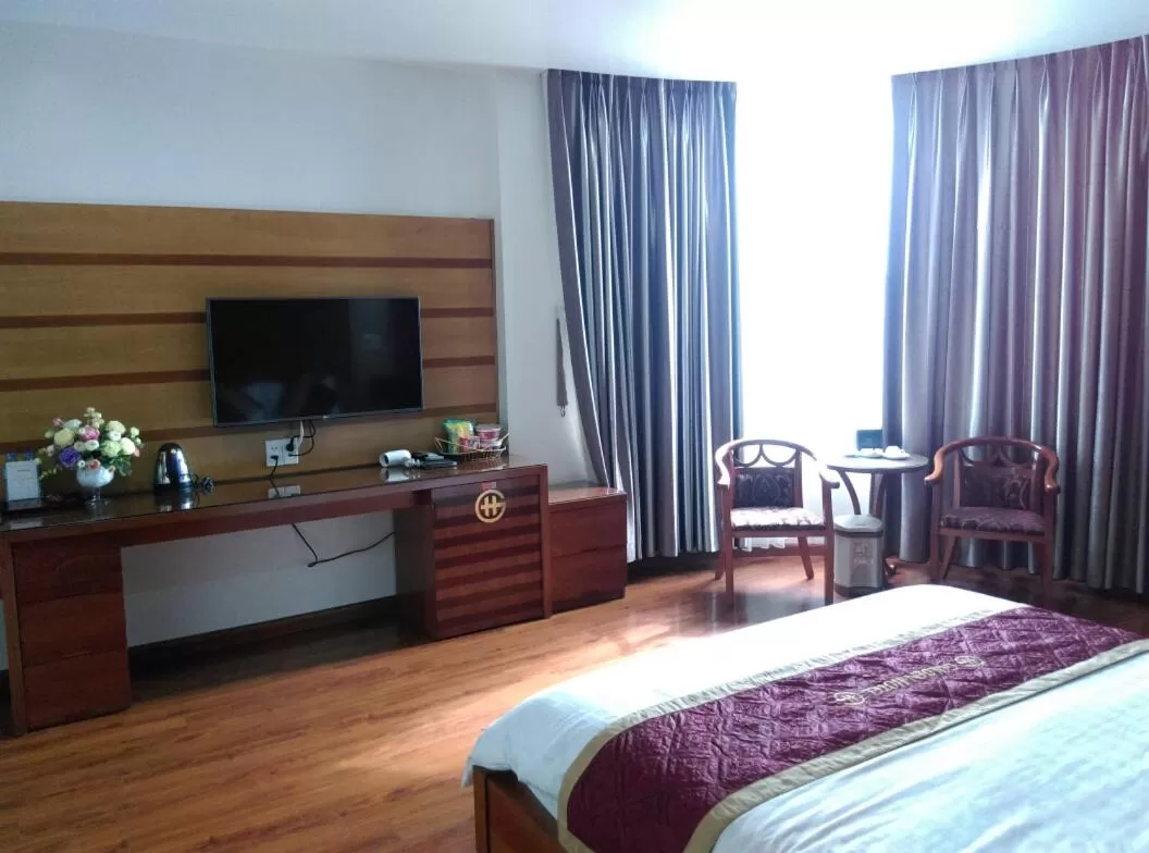 Bed in Golden Thai binh Hotel