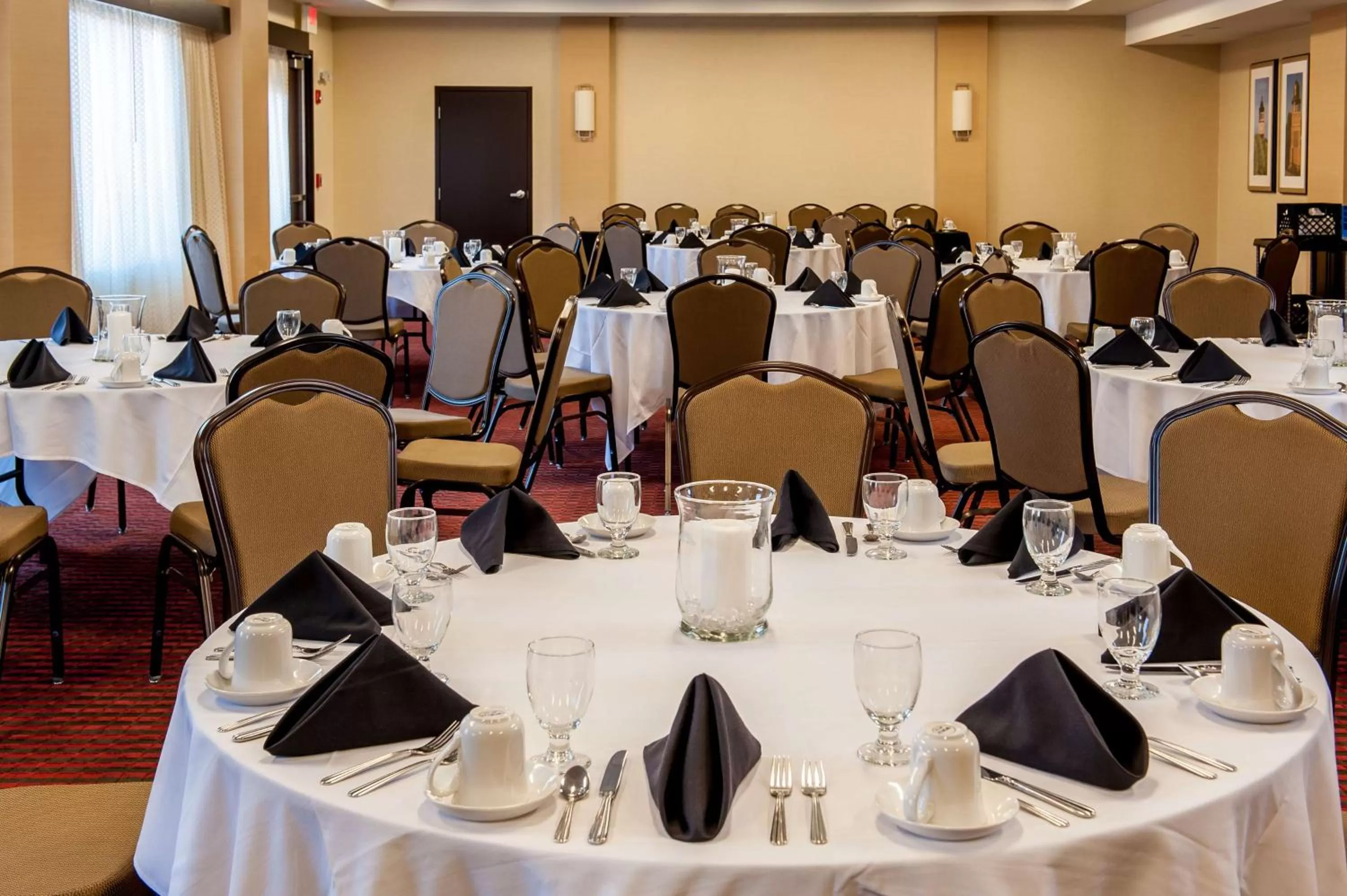 On site in Hyatt Place Bowling Green