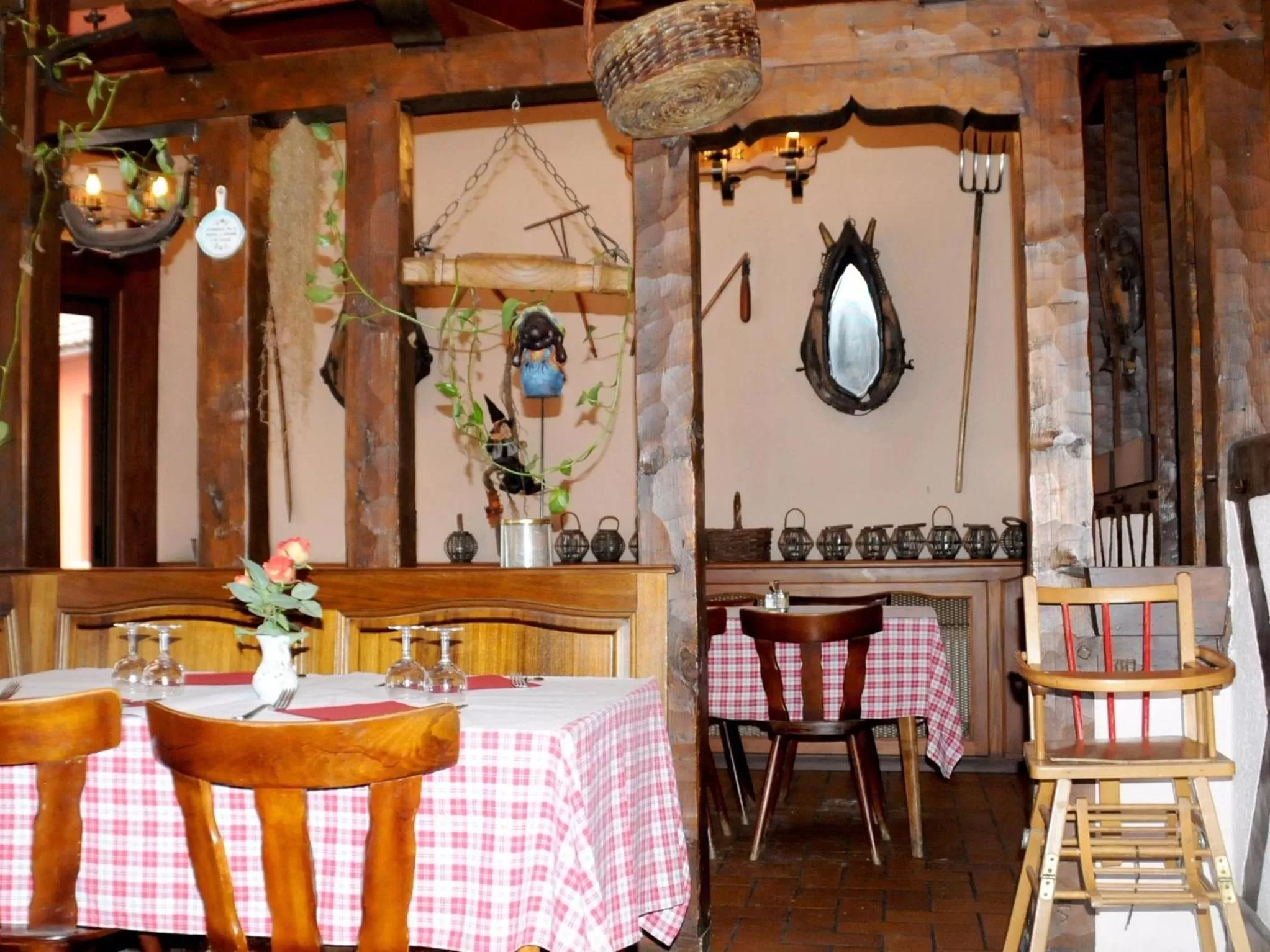 Restaurant/places to eat in Hotel Restaurant Au Parc des Cigognes