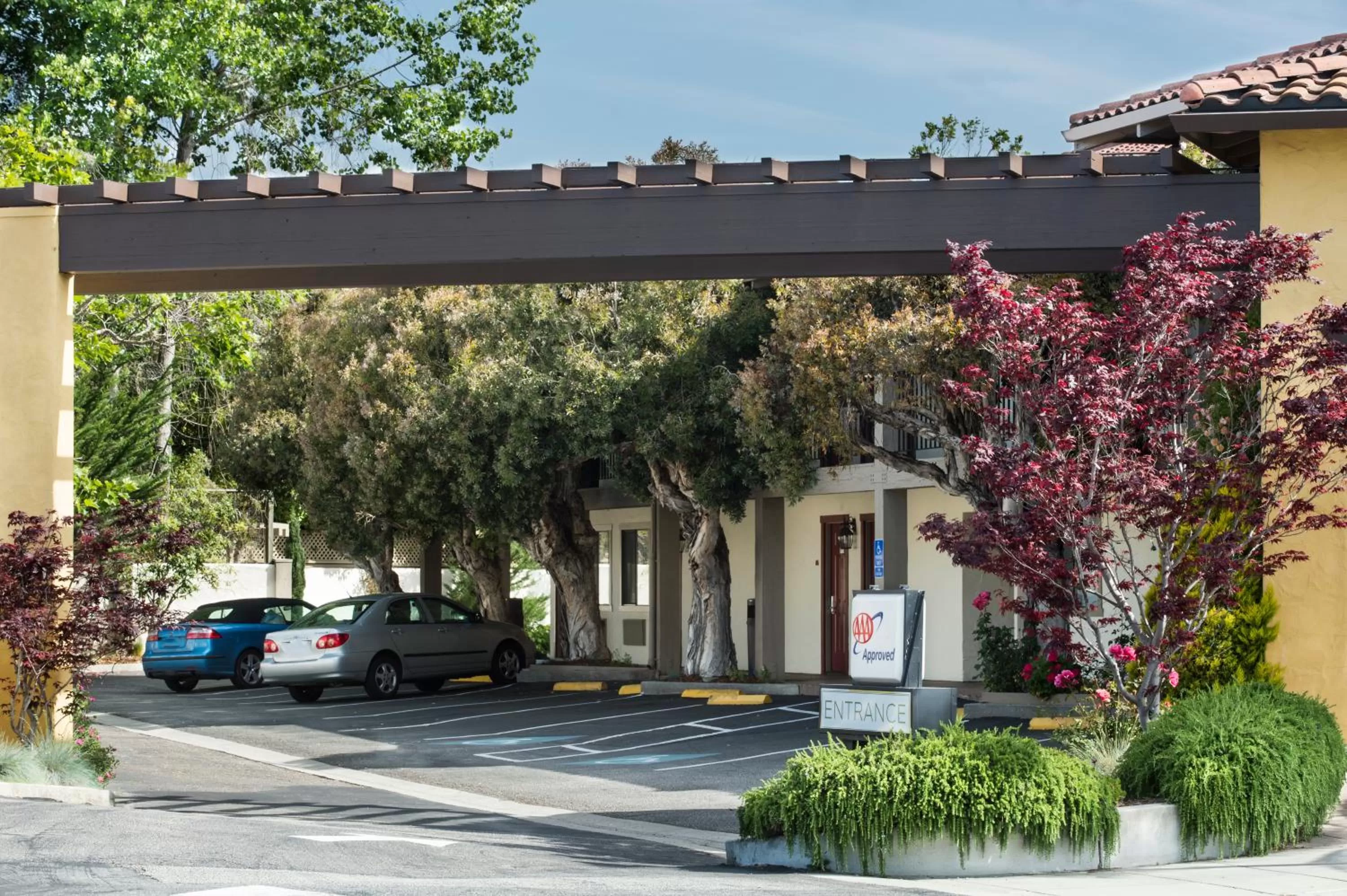 Property building in Mission Inn