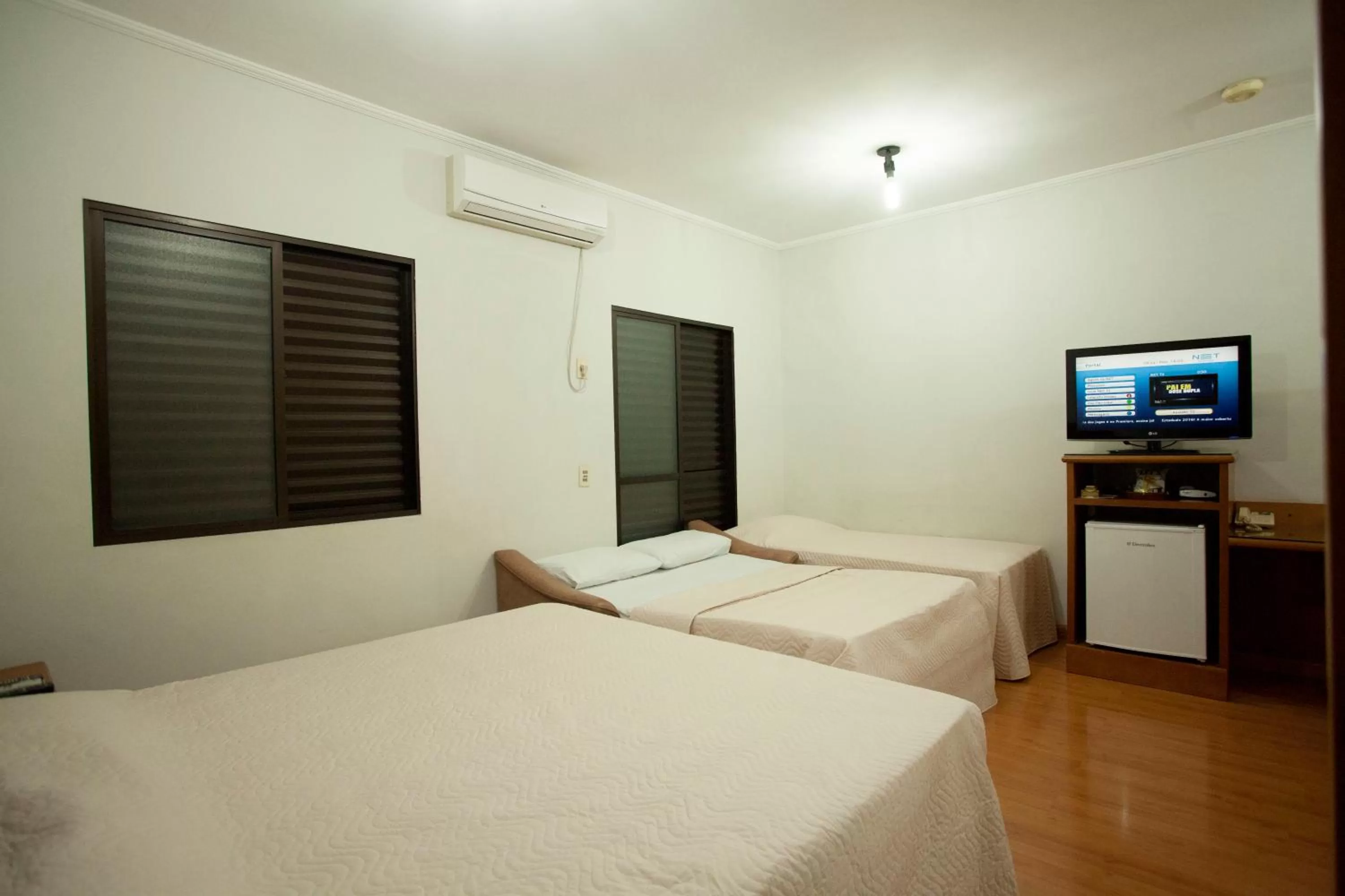 Photo of the whole room, Bed in Indaiá Hotel Residence