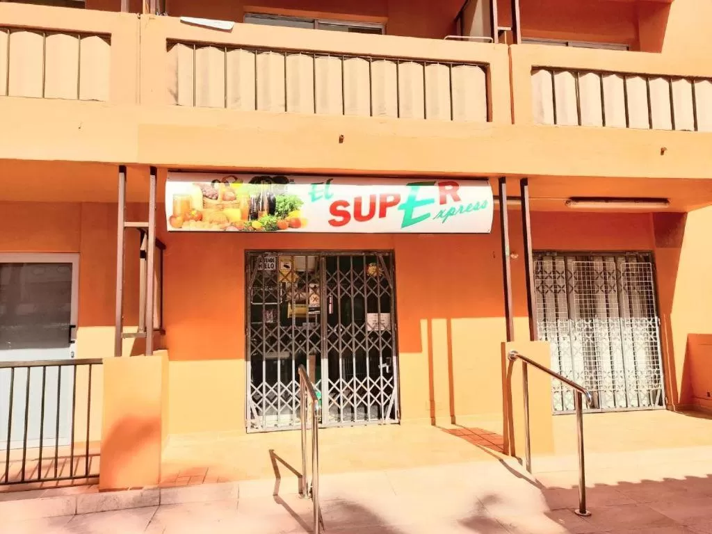 Supermarket/grocery shop in Alfa Omega (VALLE-LUZ)