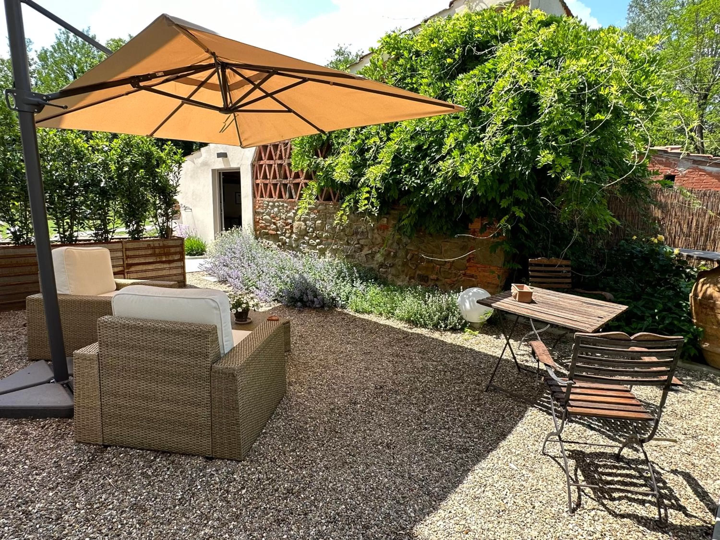 Patio in Casale La Gora - B&B di charme