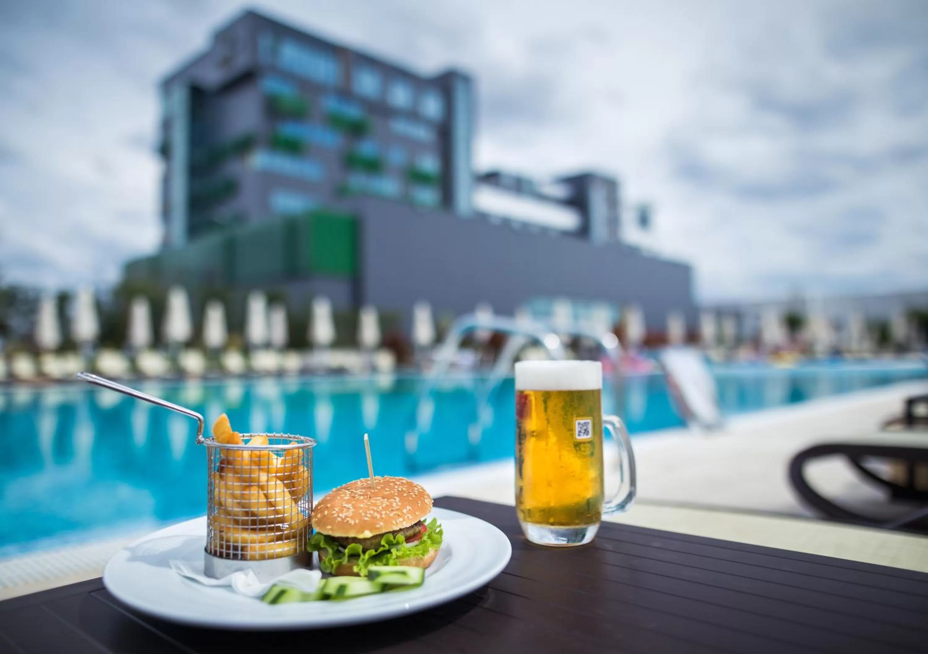 Pool view in Emerald Hotel
