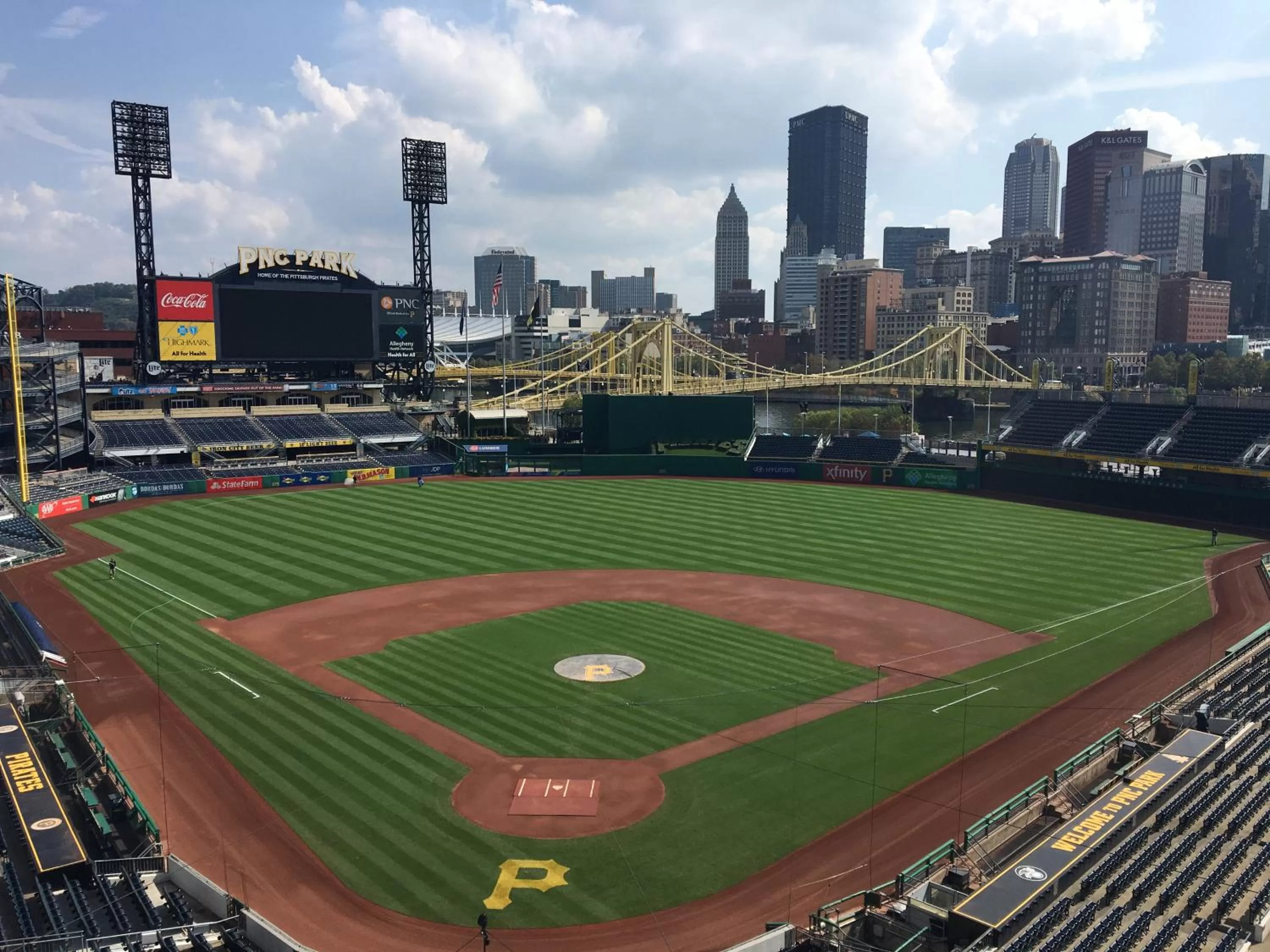 Lobby or reception in Staybridge Suites Pittsburgh Airport by IHG