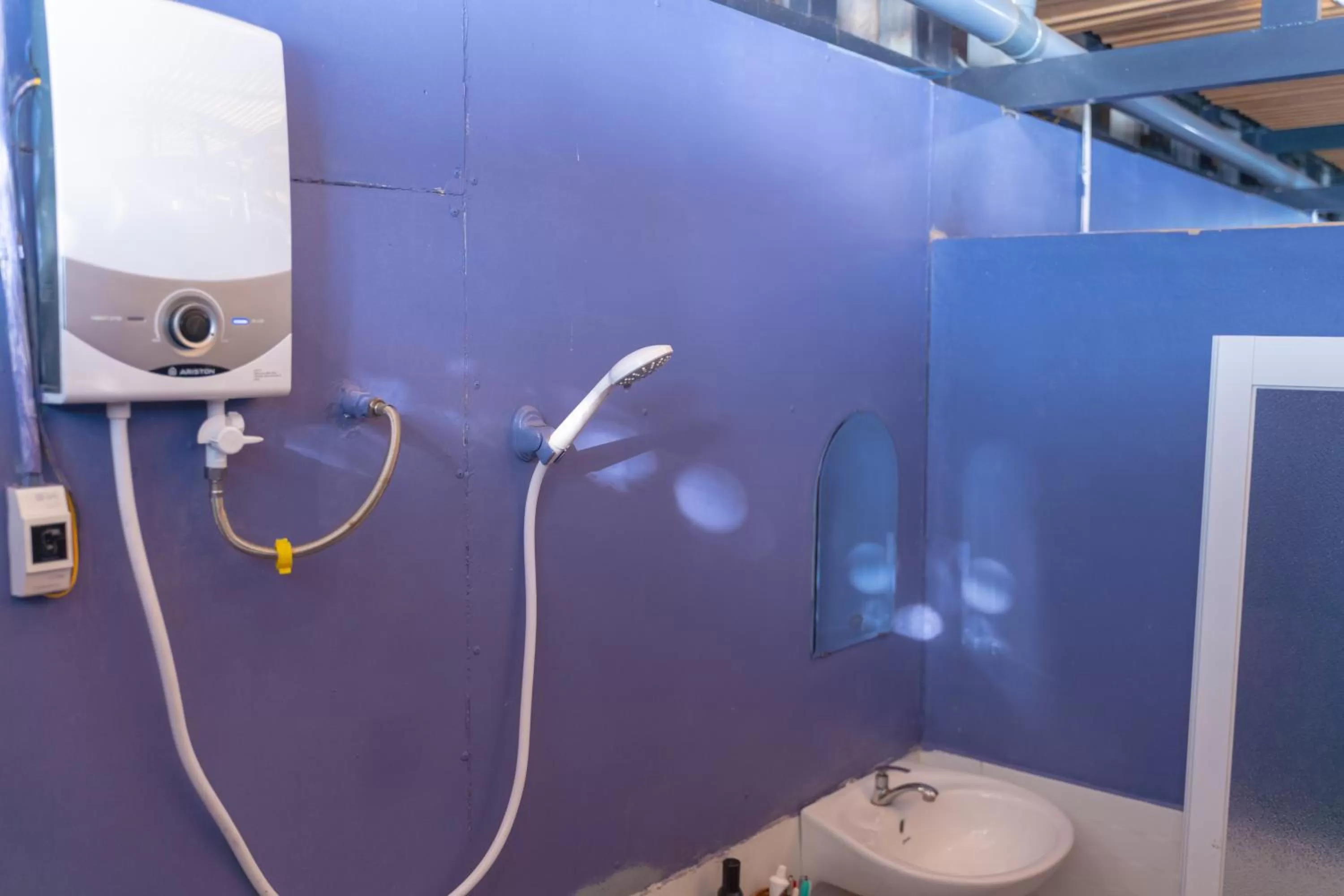 Shower in The Lake House Dalat