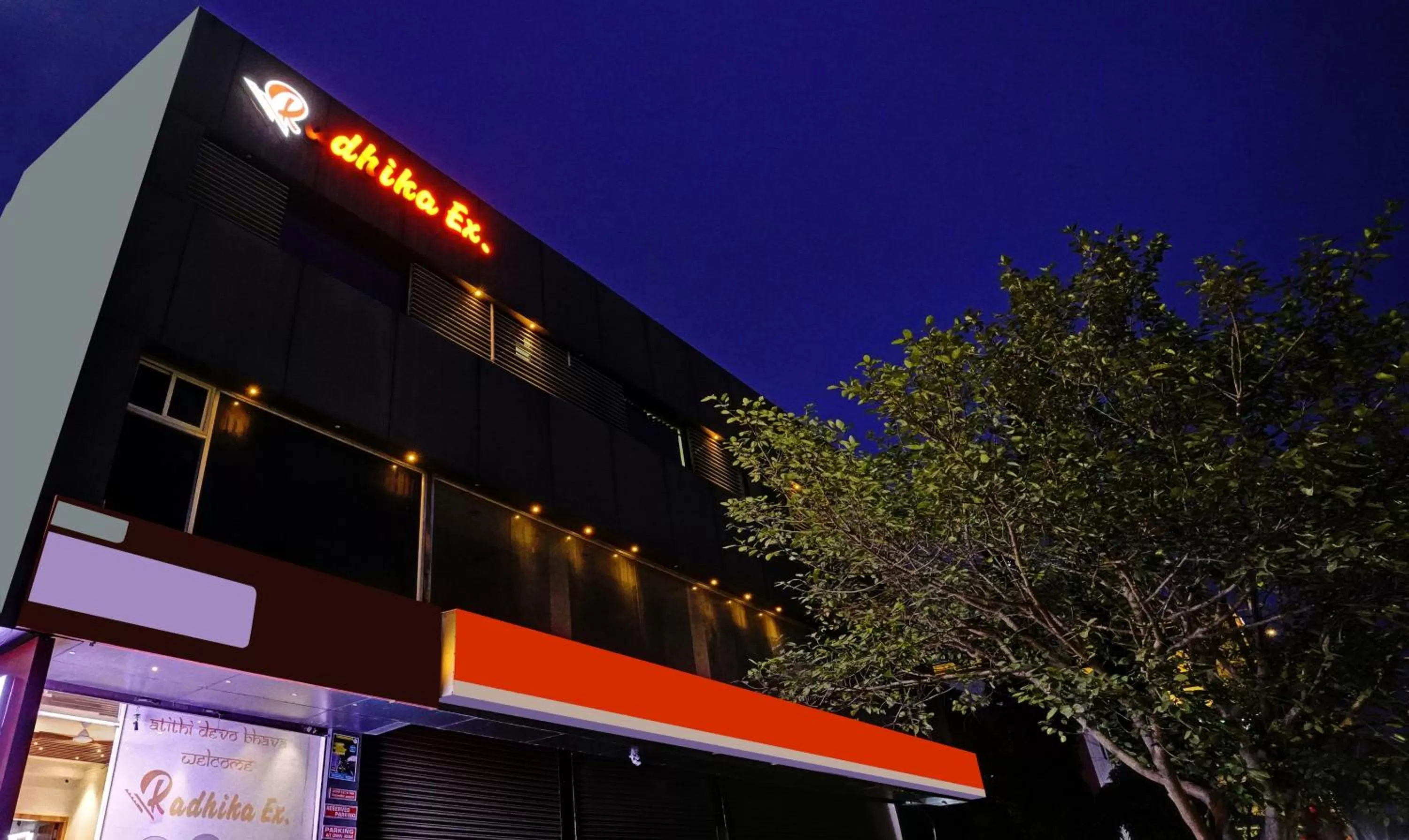 Property Building in Itsy By Treebo - Radhika Ex