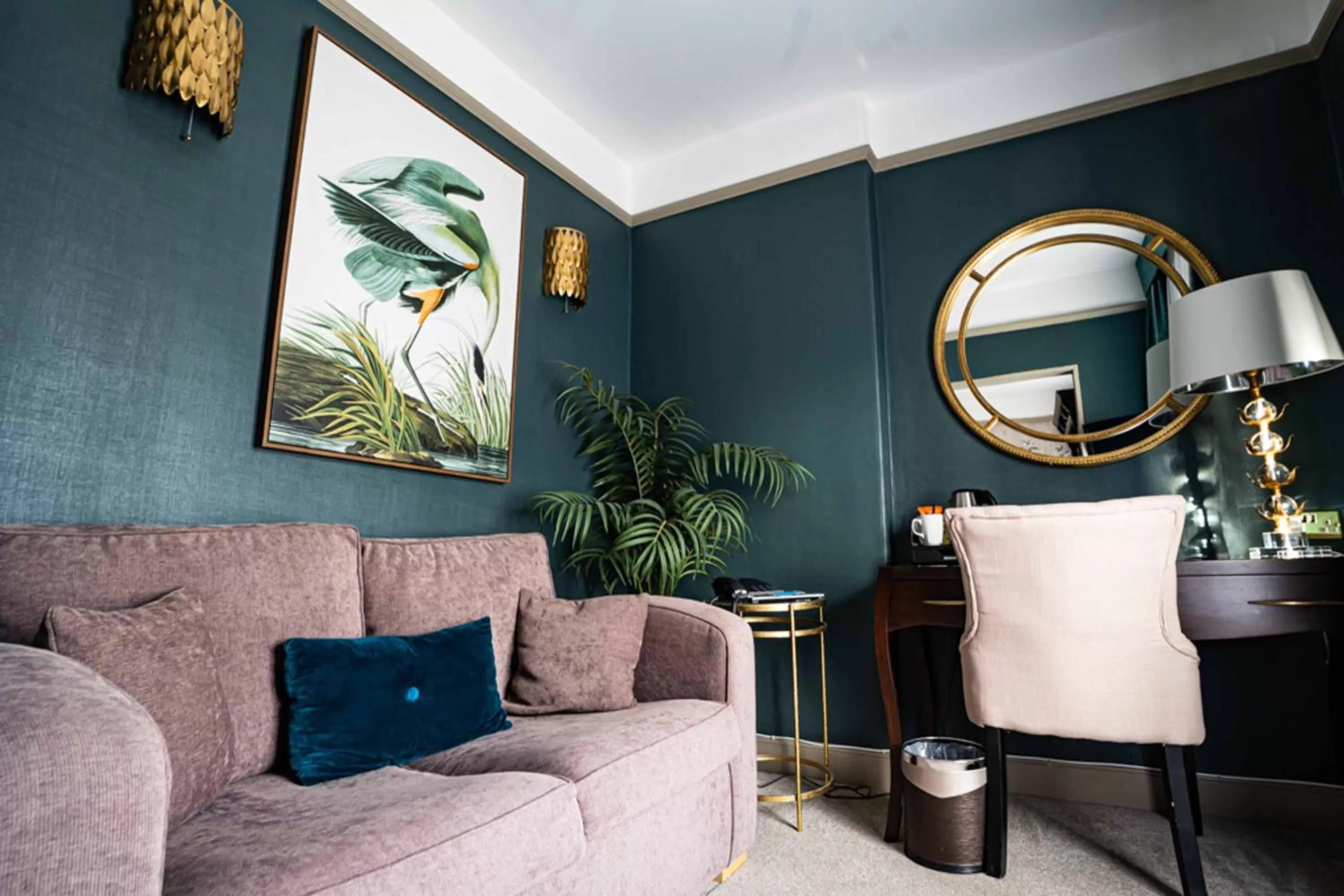 Living room in The Swan Hotel, Wells, Somerset - The Coaching Inn Group