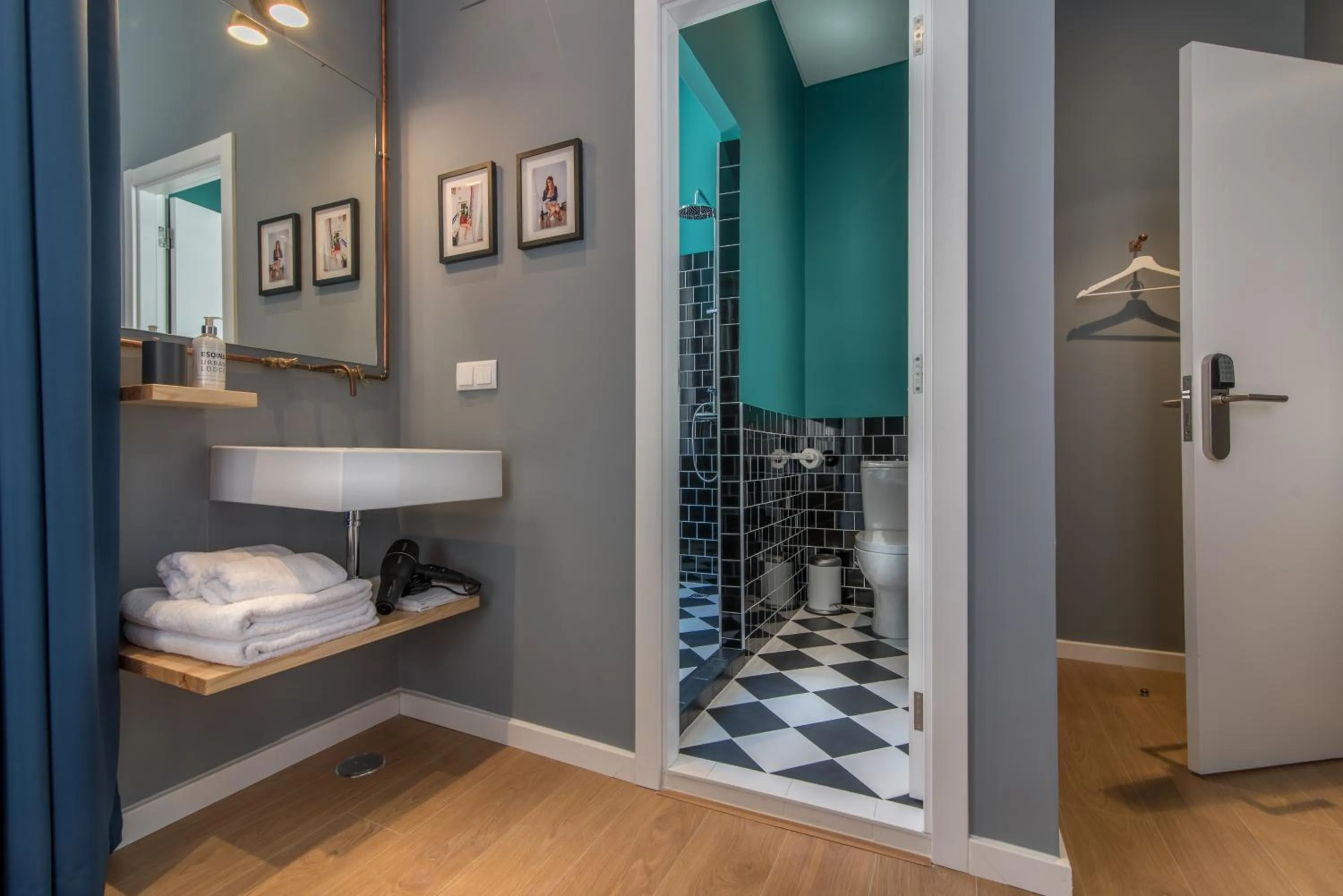 Bathroom in Esqina Urban Lodge