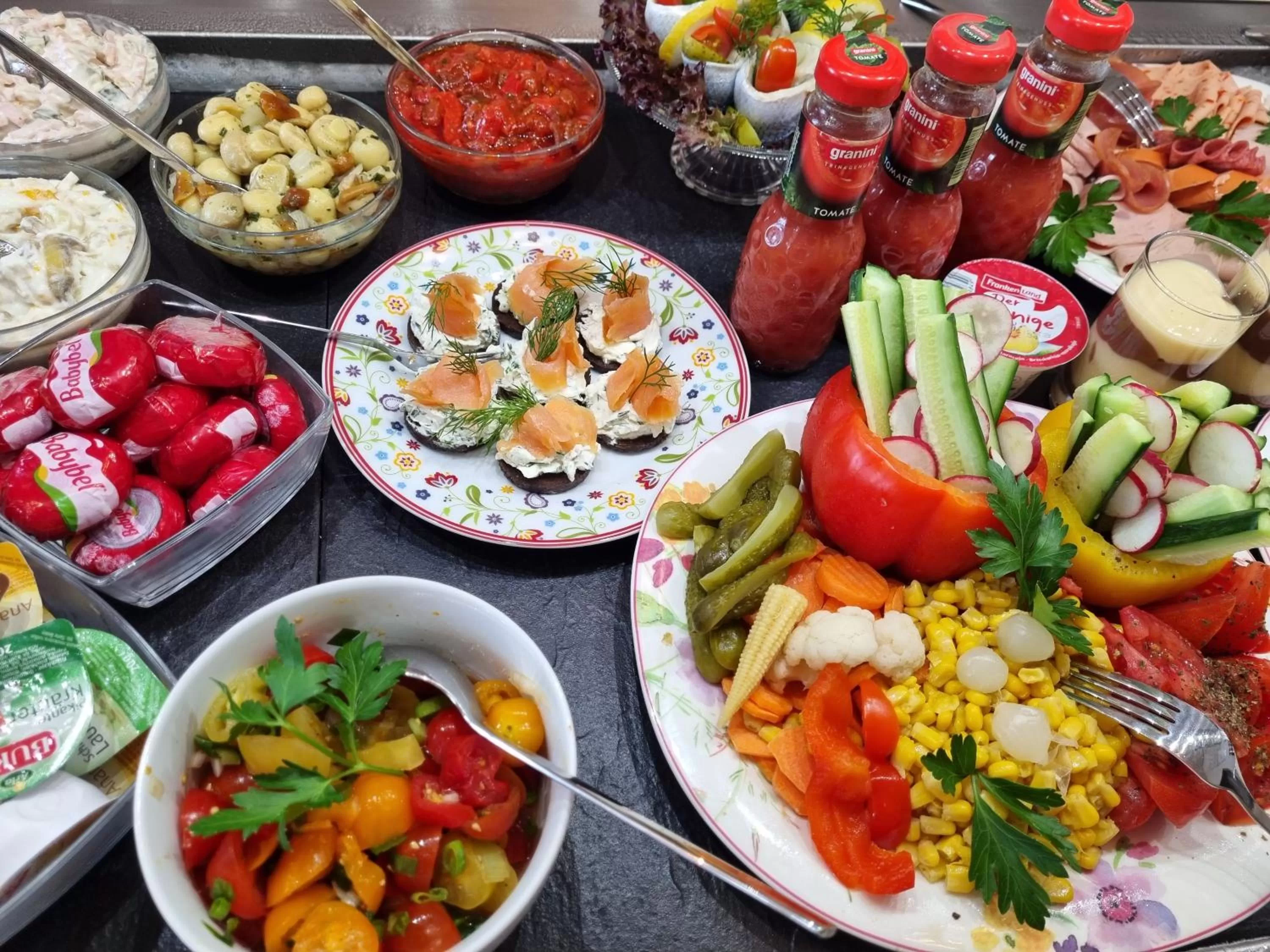 Breakfast in Hotel Waterkant