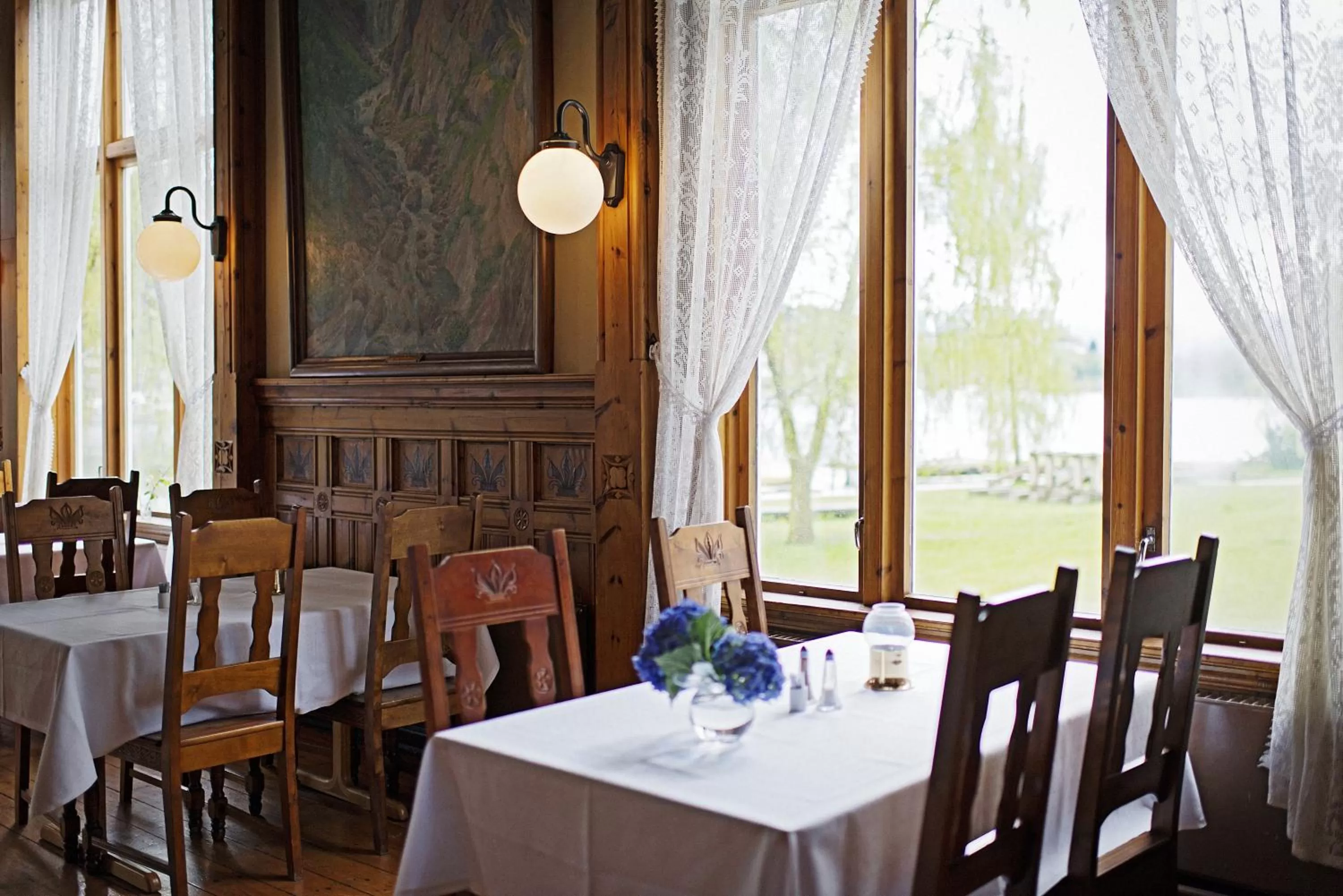 Restaurant/places to eat in Thon Hotel Sandven