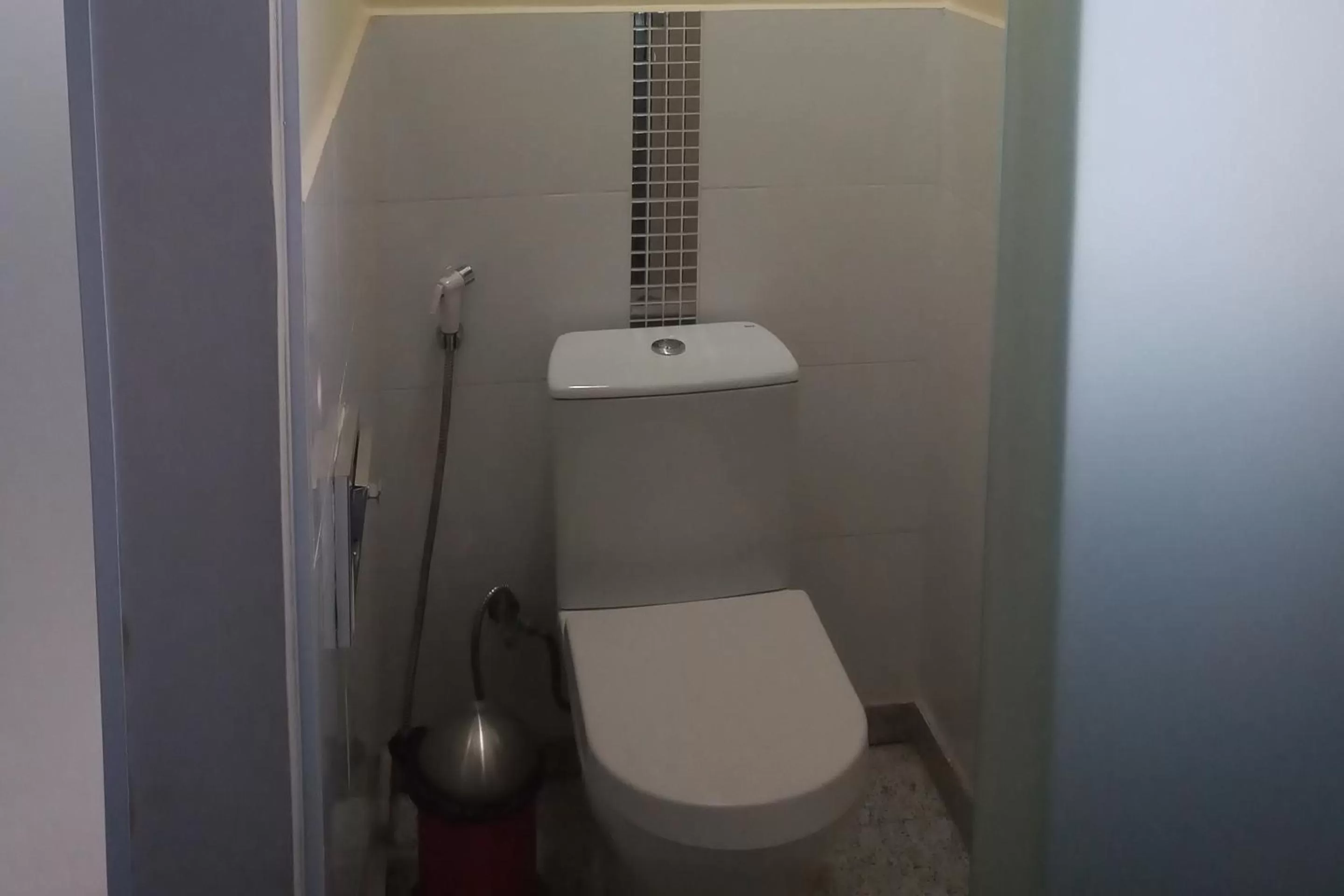 Bathroom in Compacto Hotel