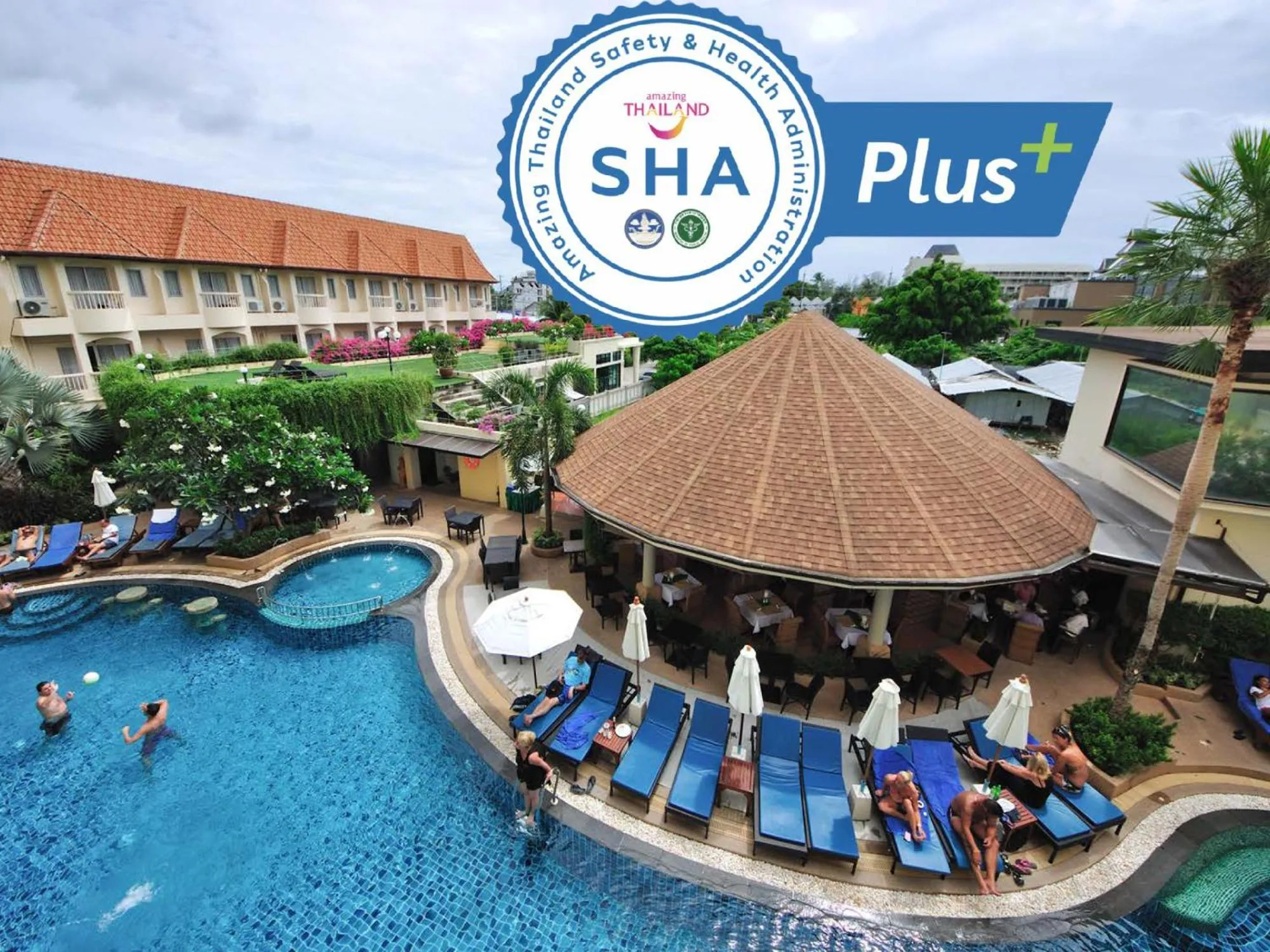 Swimming pool in Palmyra Patong Resort Phuket - SHA Extra Plus