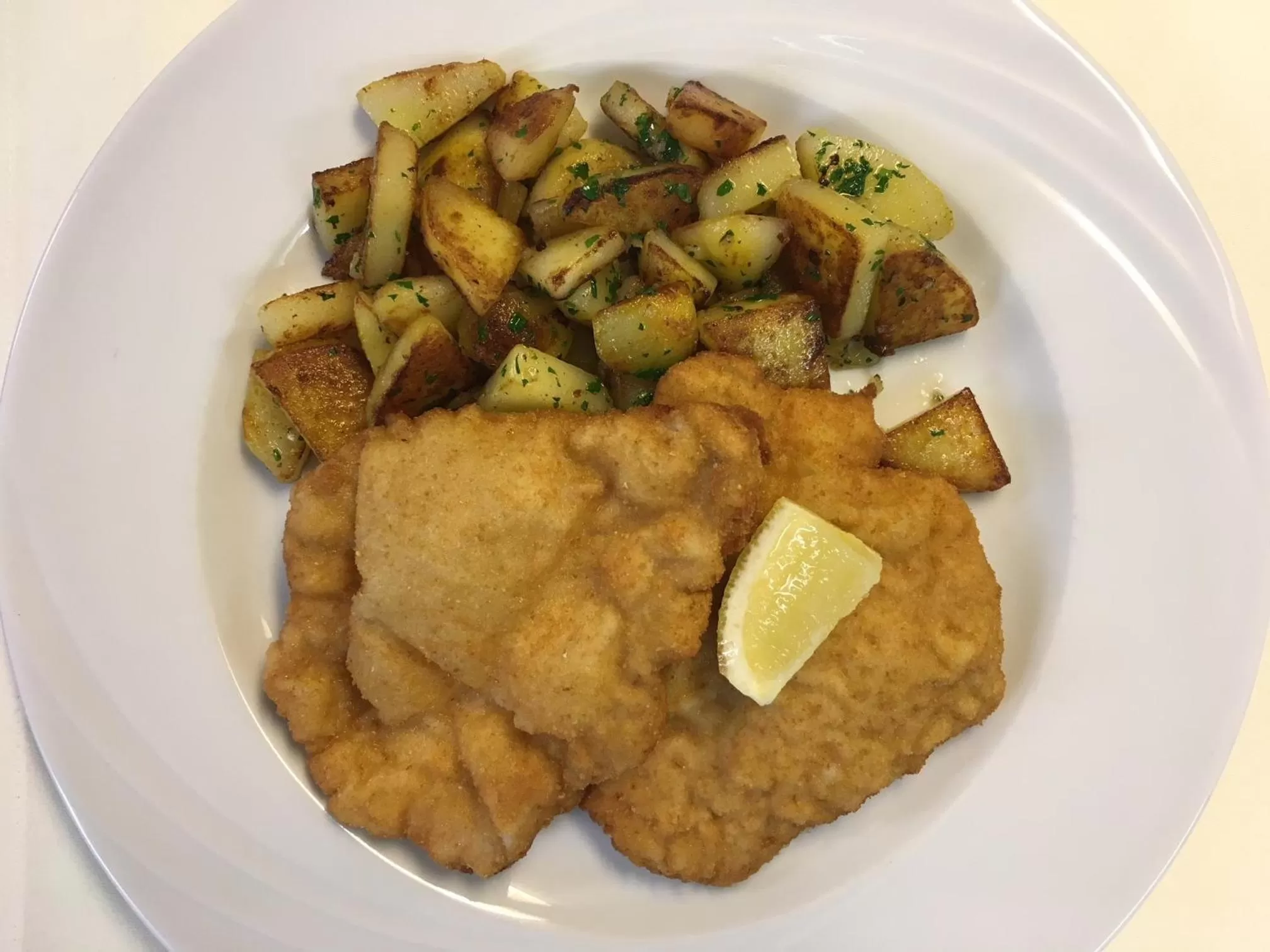 Restaurant/places to eat in Landhotel-Restaurant Huberhof Allershausen