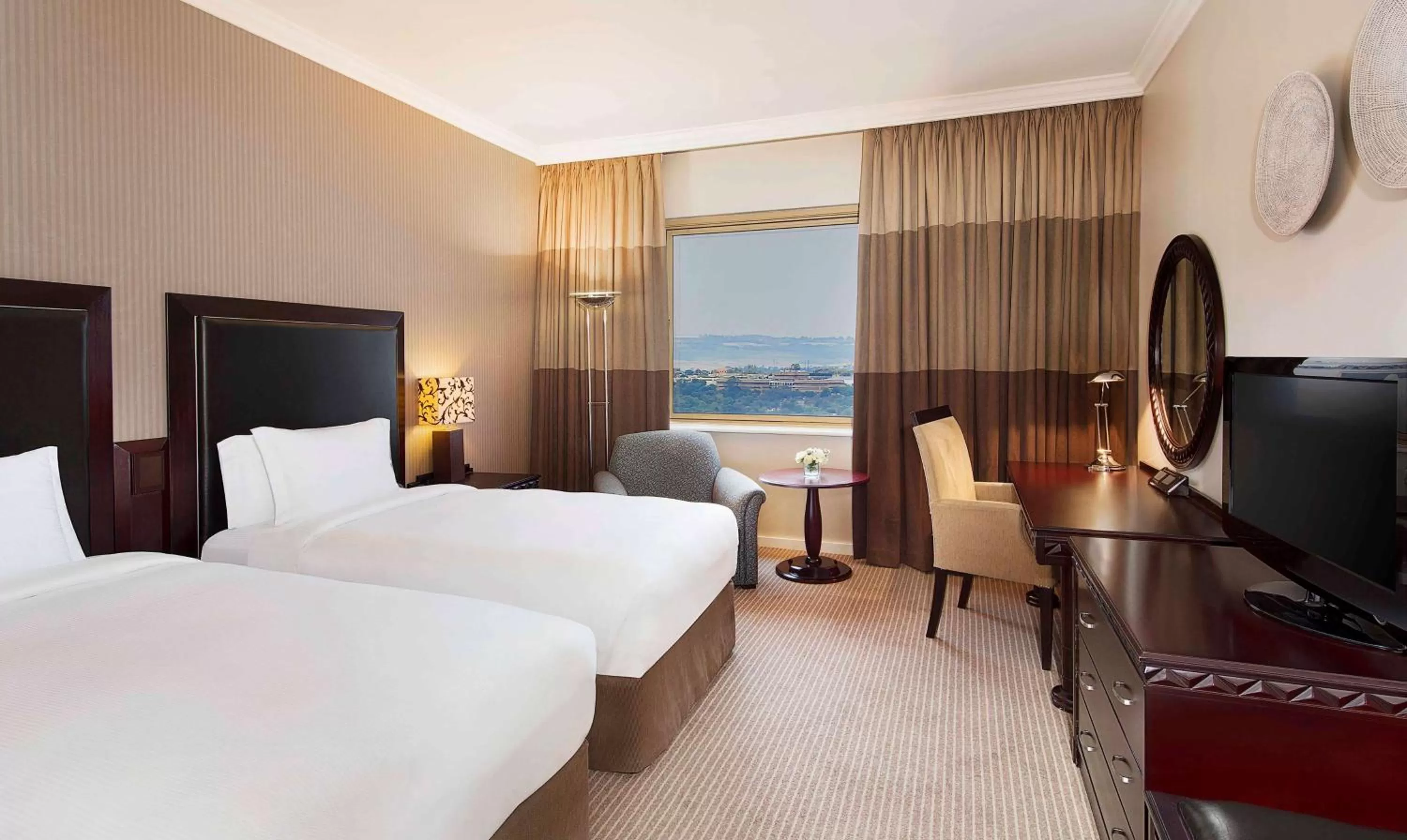 Bedroom, Bed in Hilton Sandton