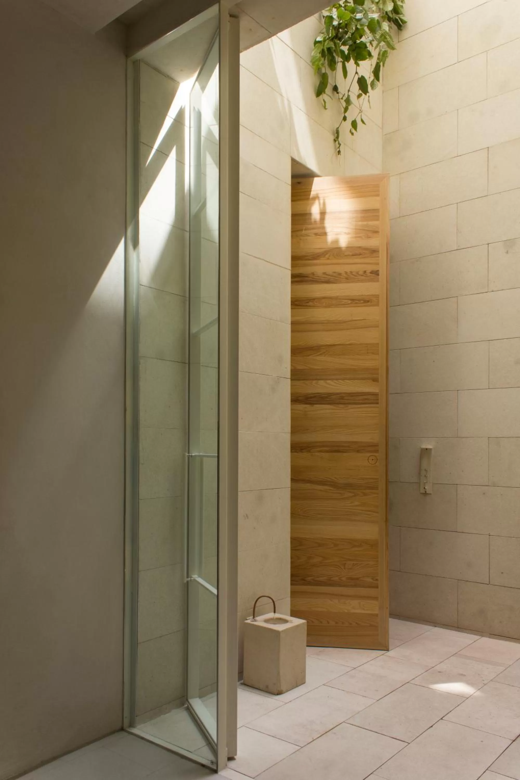 Bathroom in Círculo Mexicano, a Member of Design Hotels