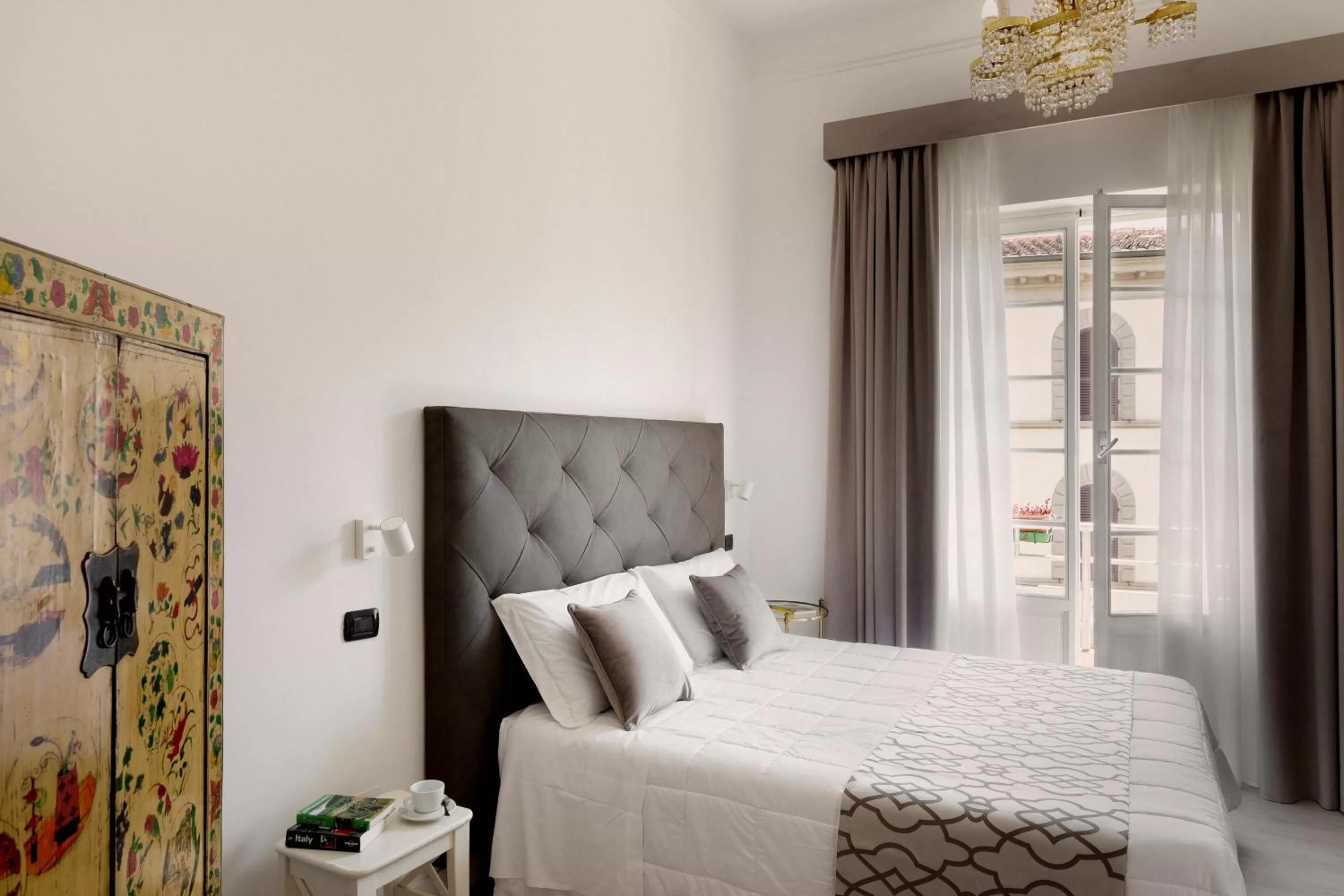 Photo of the whole room, Bed in Hotel Berna