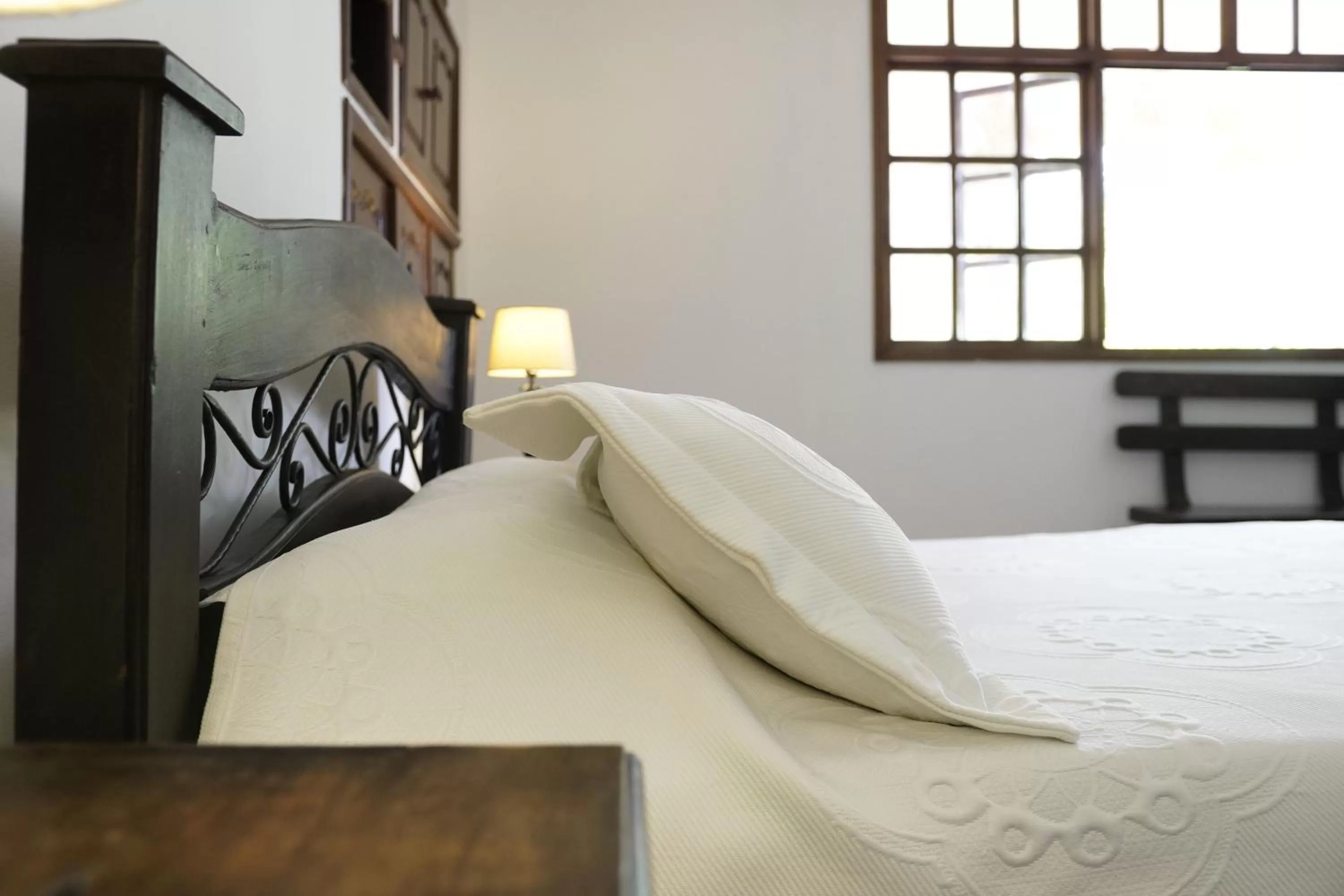 Bed in Hotel Chalet El Castillo by Majuva