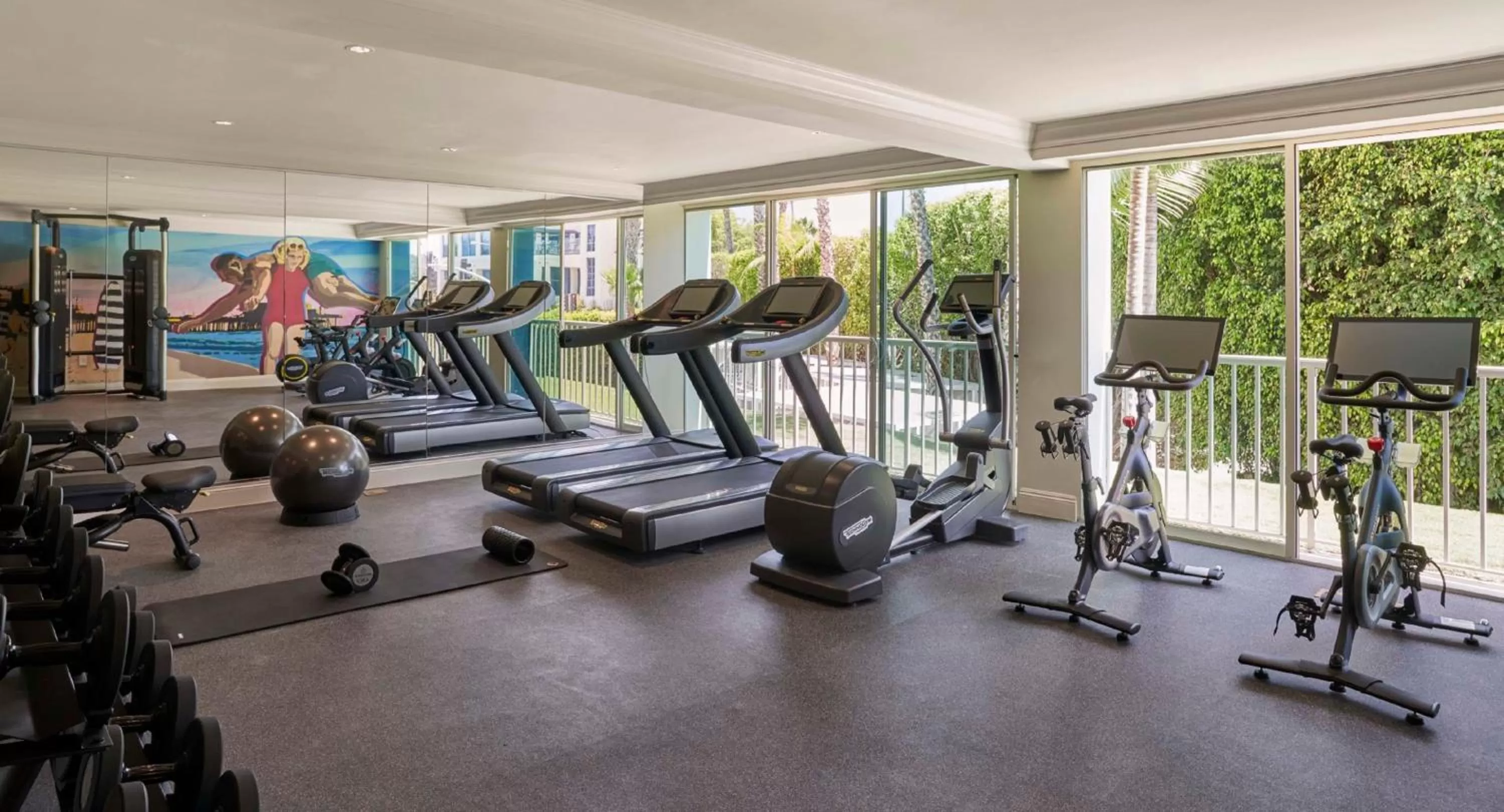 Fitness centre/facilities in Viceroy Santa Monica
