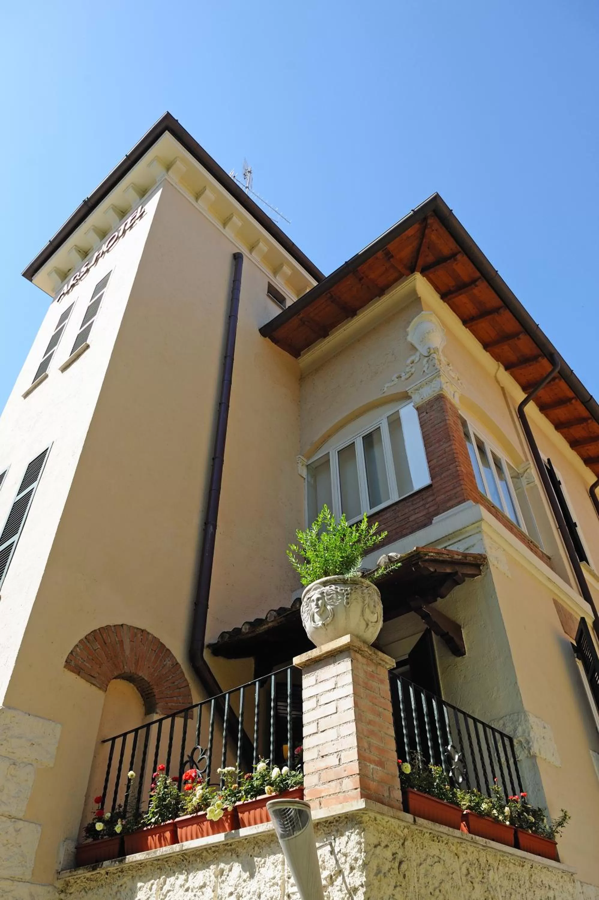 Property building in Best Western Ars Hotel