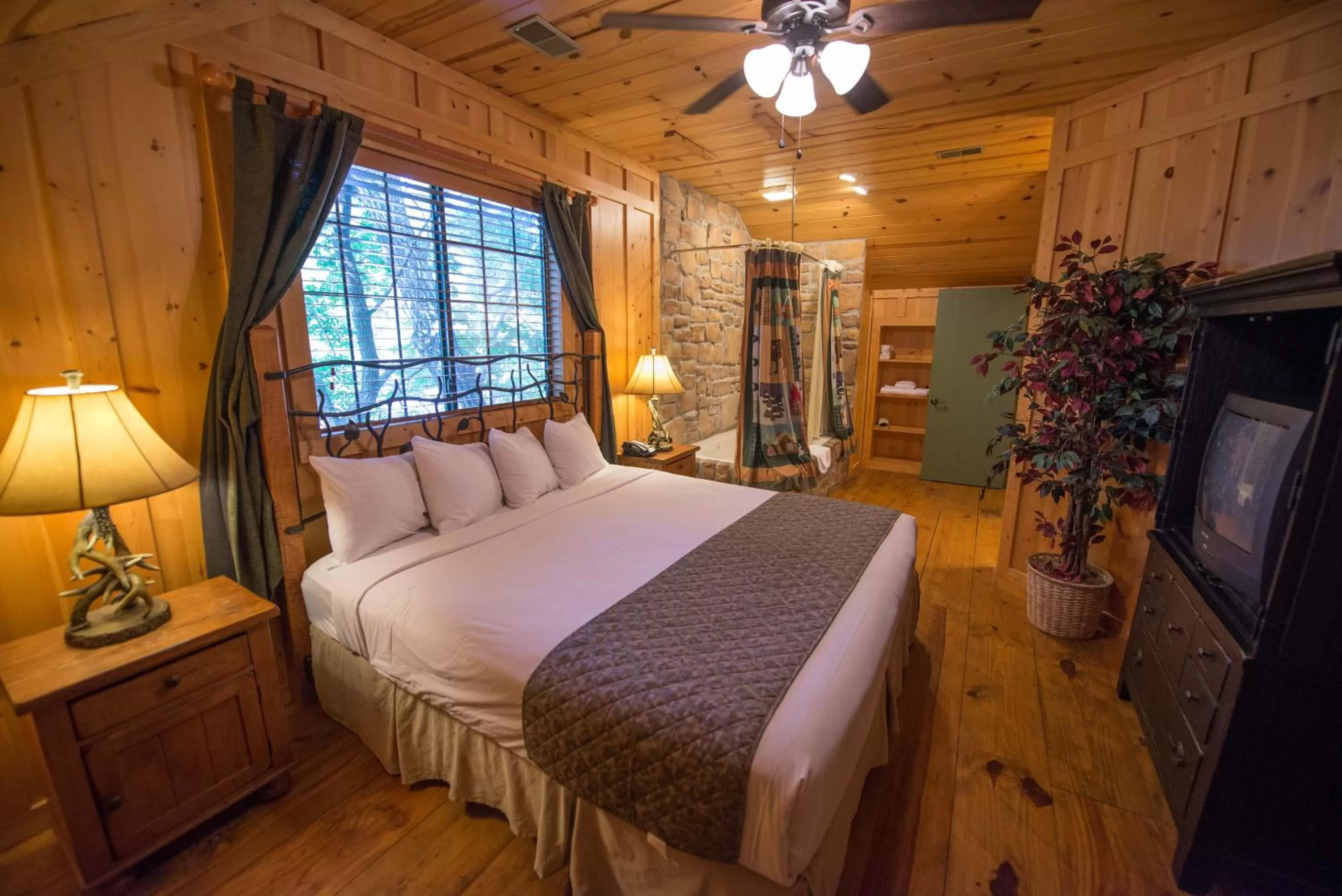 Bedroom in Cabins at Green Mountain, Trademark Collection by Wyndham