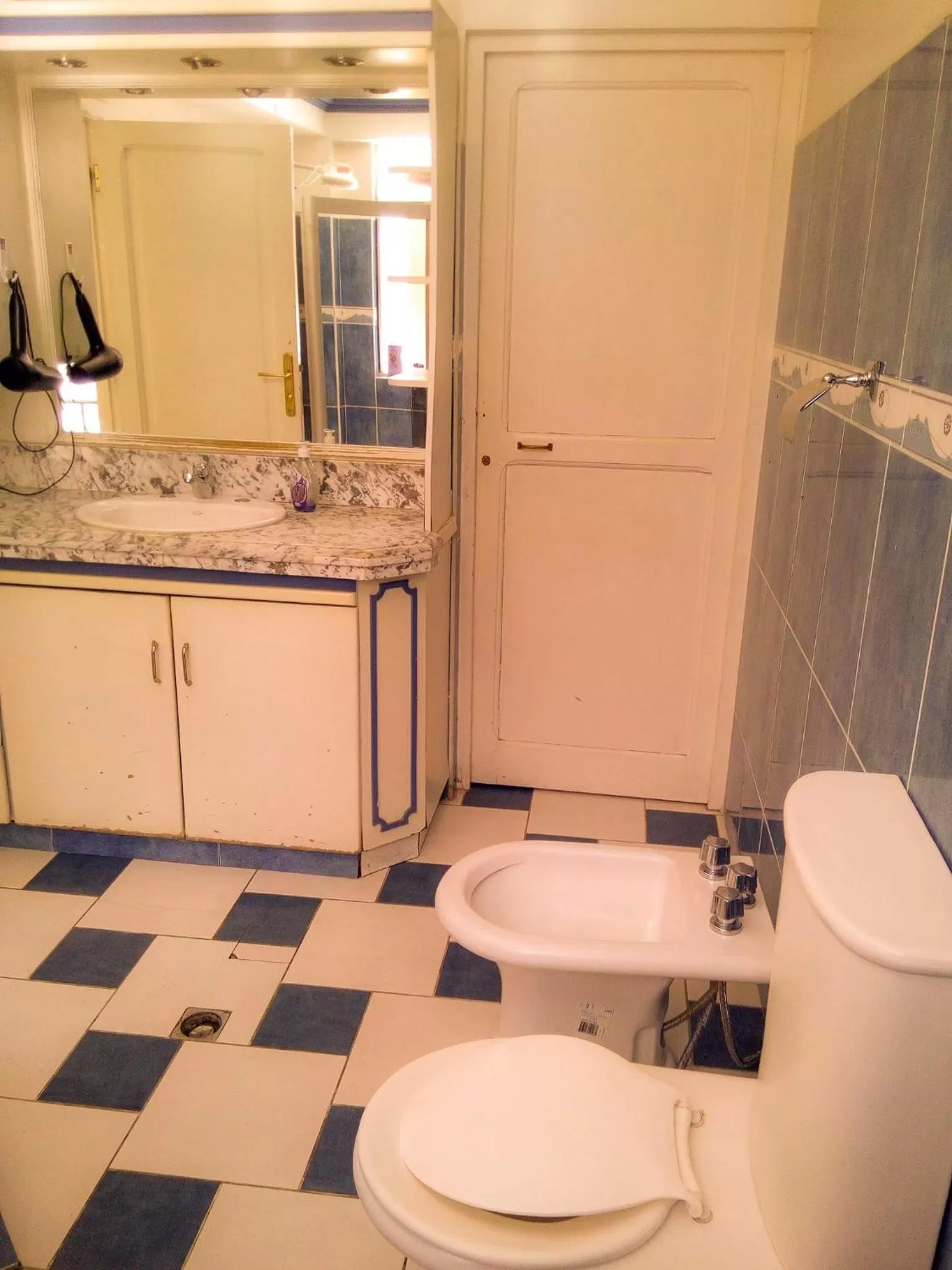 Shower in Belmont B&B