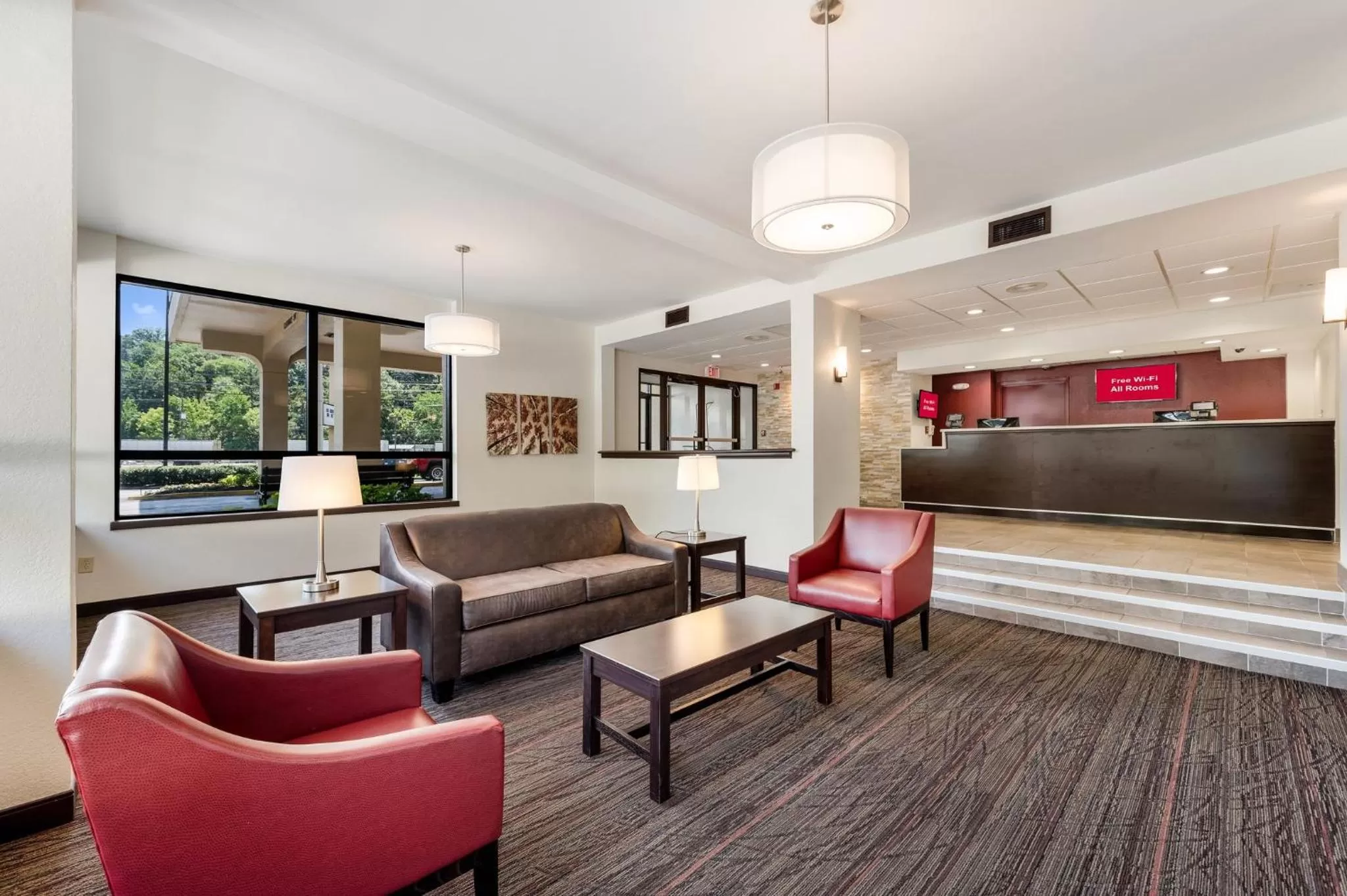 Lobby or reception in Red Roof Inn Birmingham South