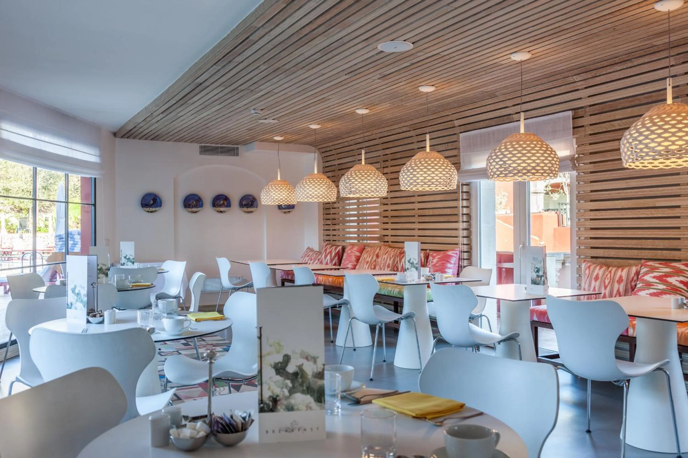 Restaurant/places to eat in Hotel Cala Sant Vicenç - Adults Only