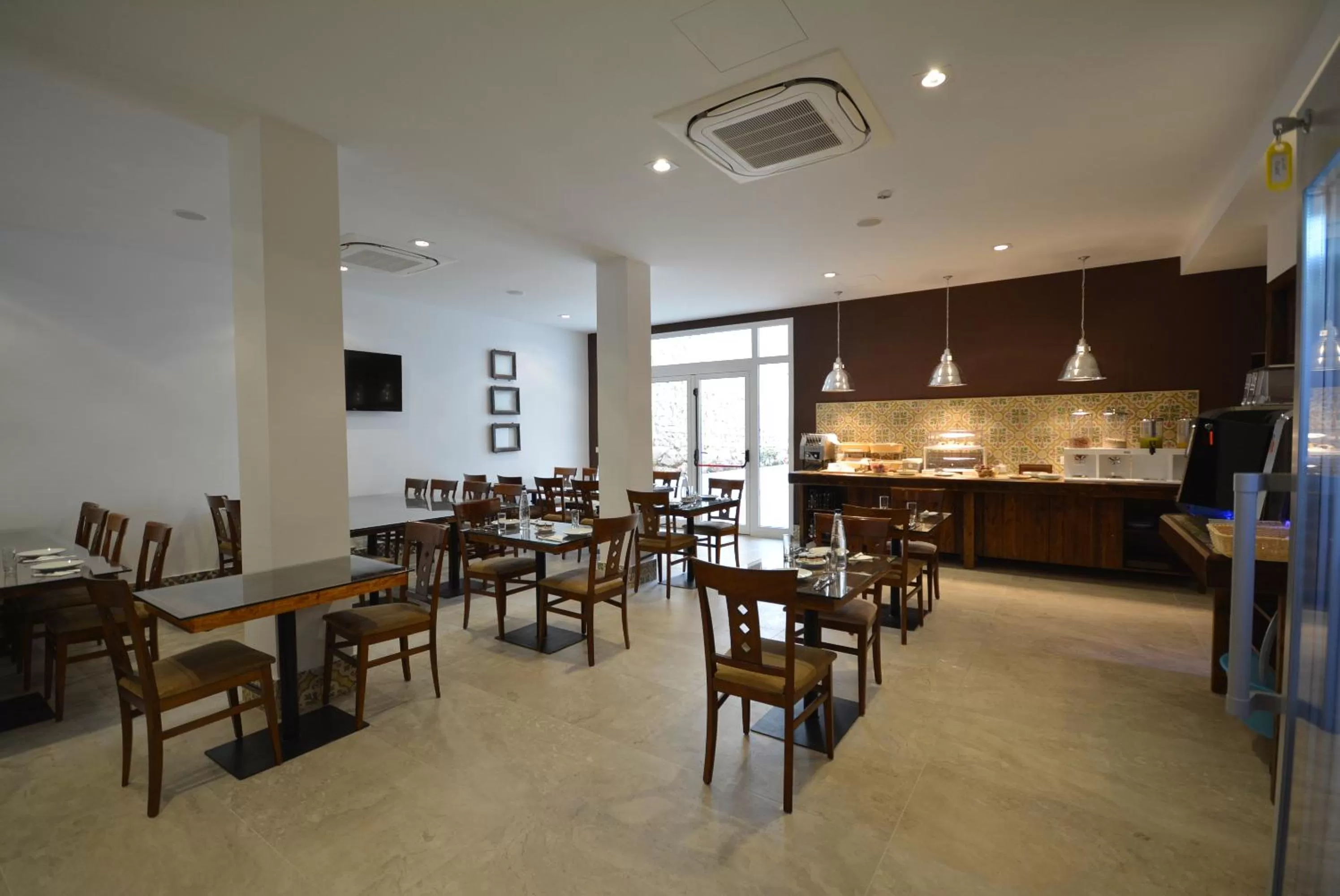 Restaurant/places to eat in Palazzo Violetta