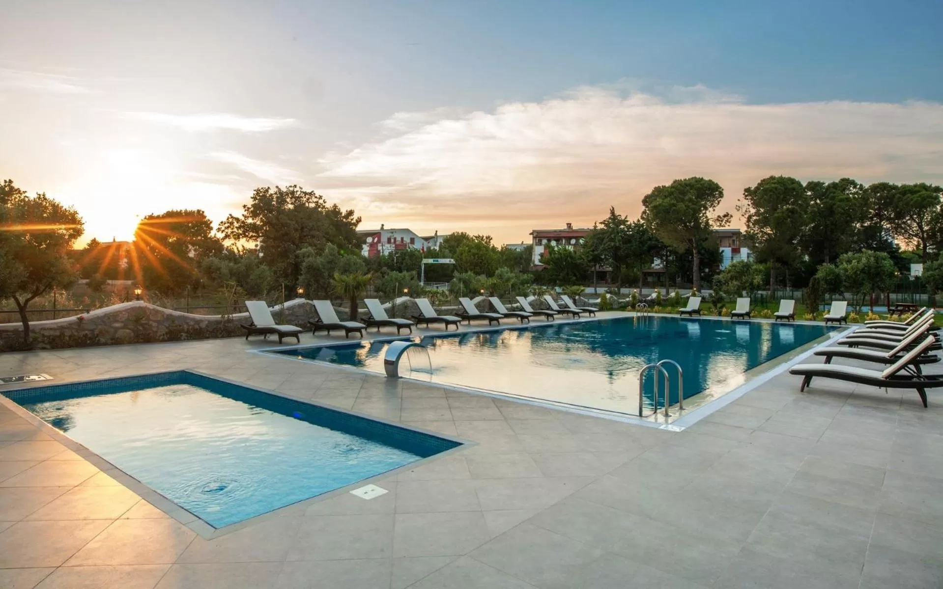 Pool view in Helen Troya Hotel Geyikli