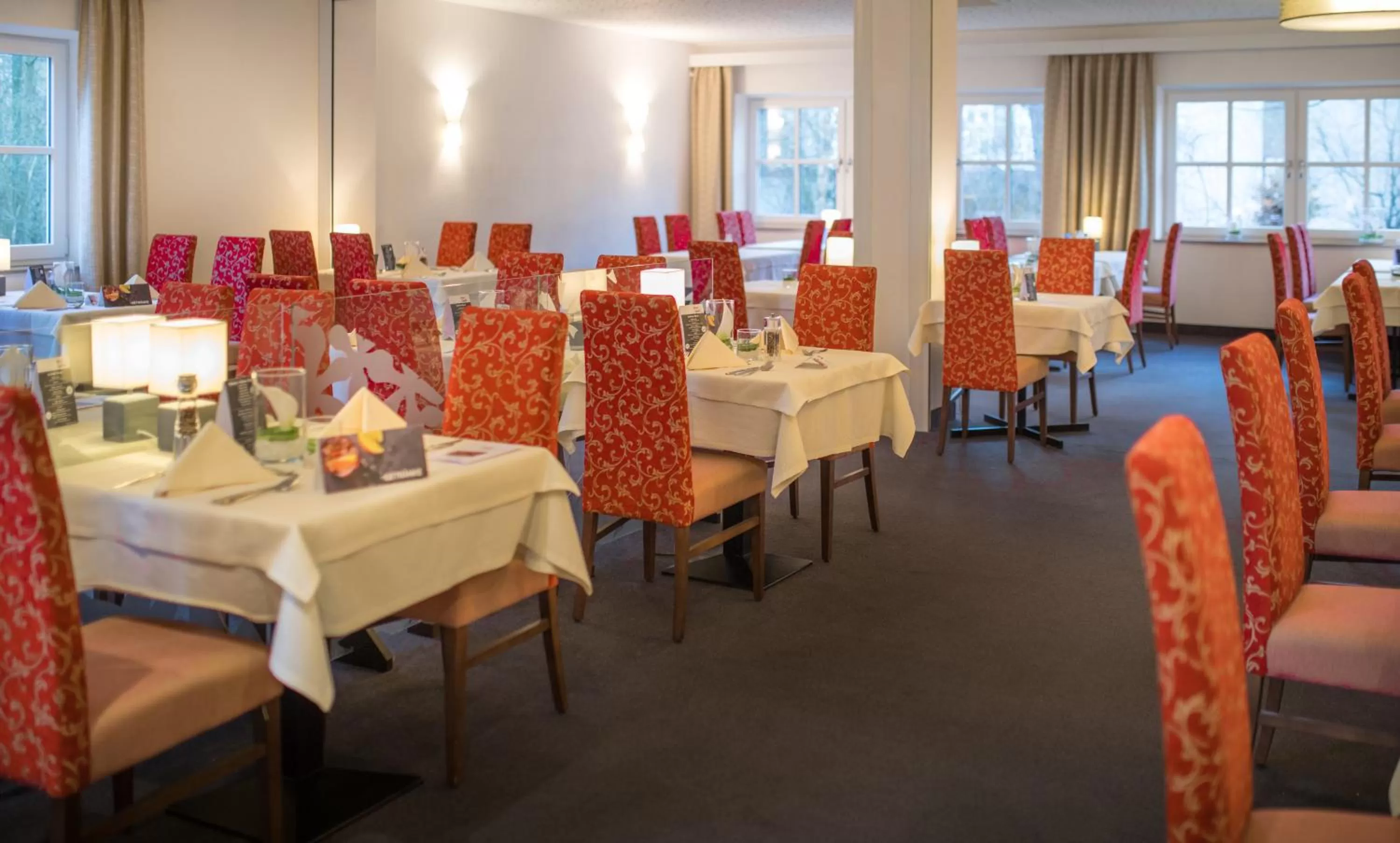 Restaurant/places to eat in Hotel Am Kurpark Späth