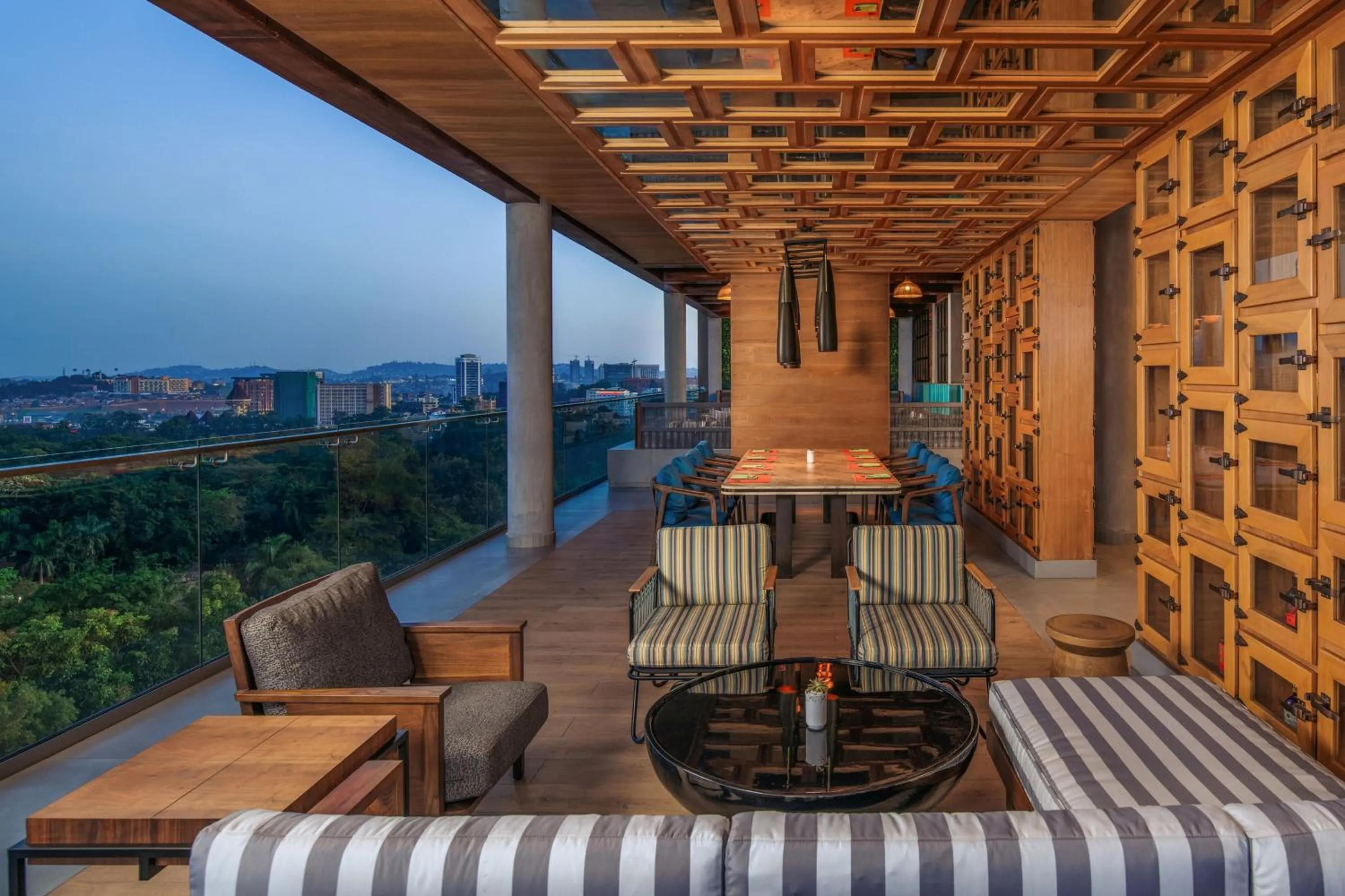 Lounge or bar in Four Points by Sheraton Kampala