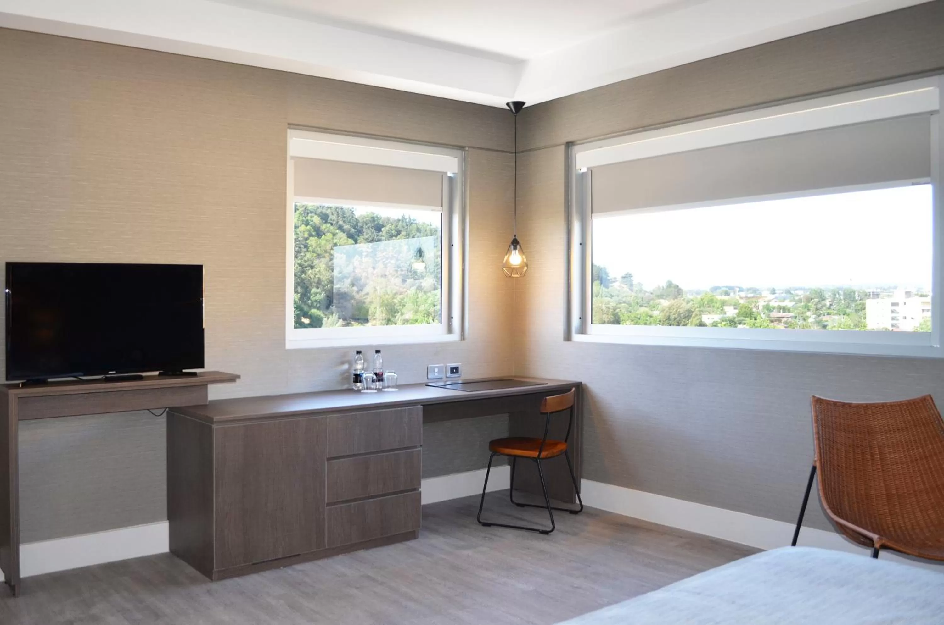 TV and multimedia in Radisson Hotel Curico