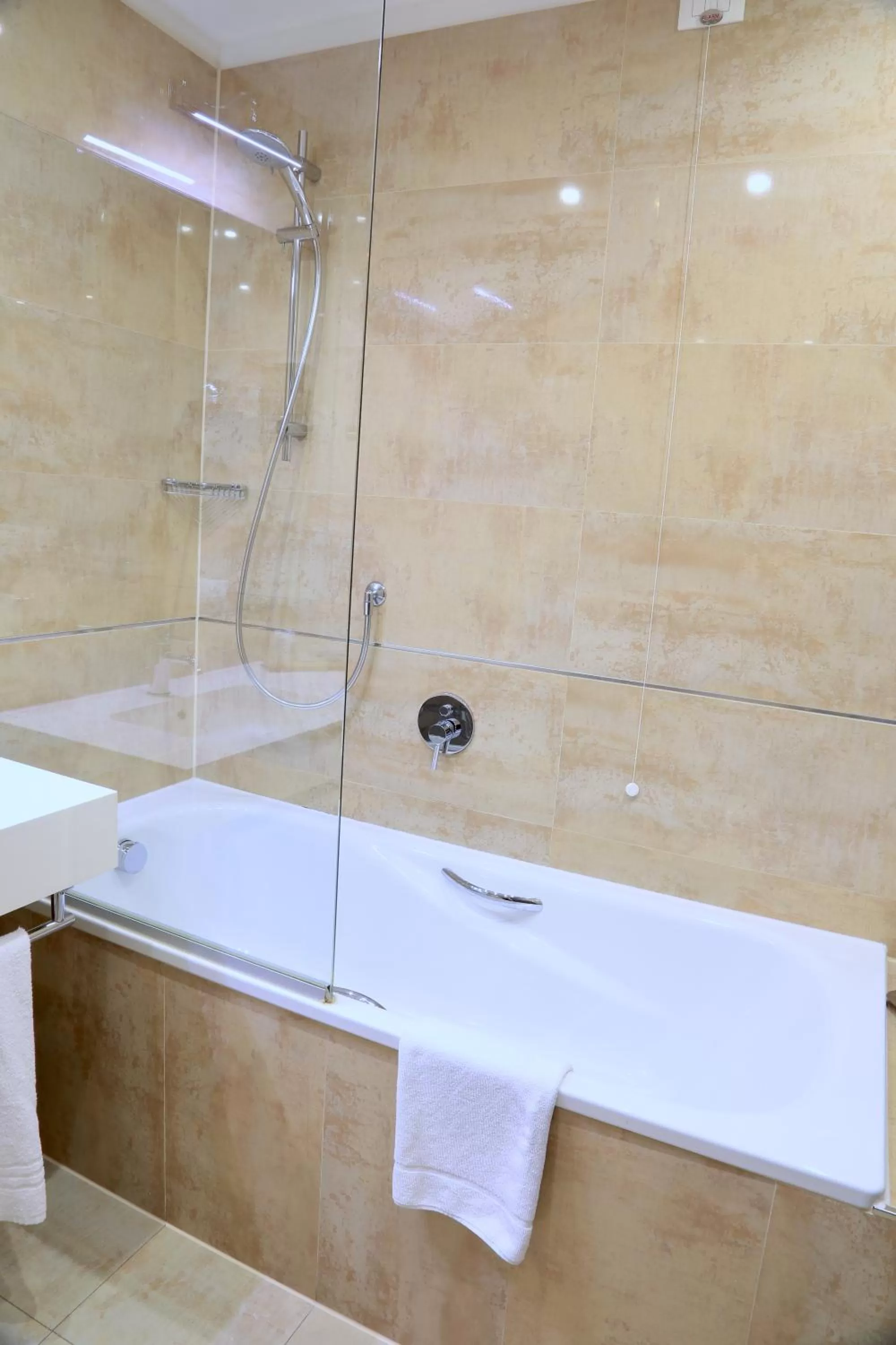 Bathroom in Klima Hotel Milano Fiere