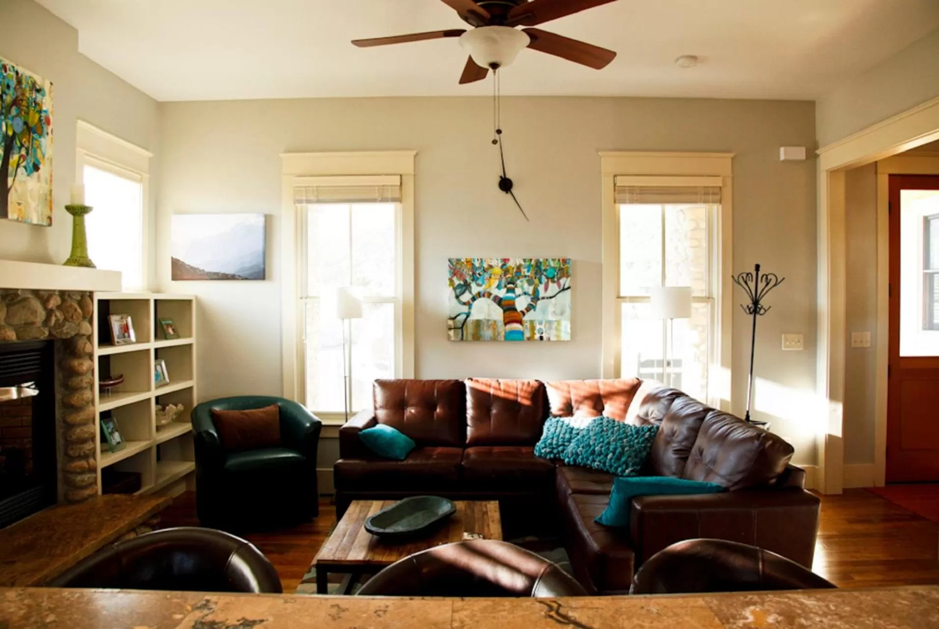 Living room in South Main Residences by Surf Hotel