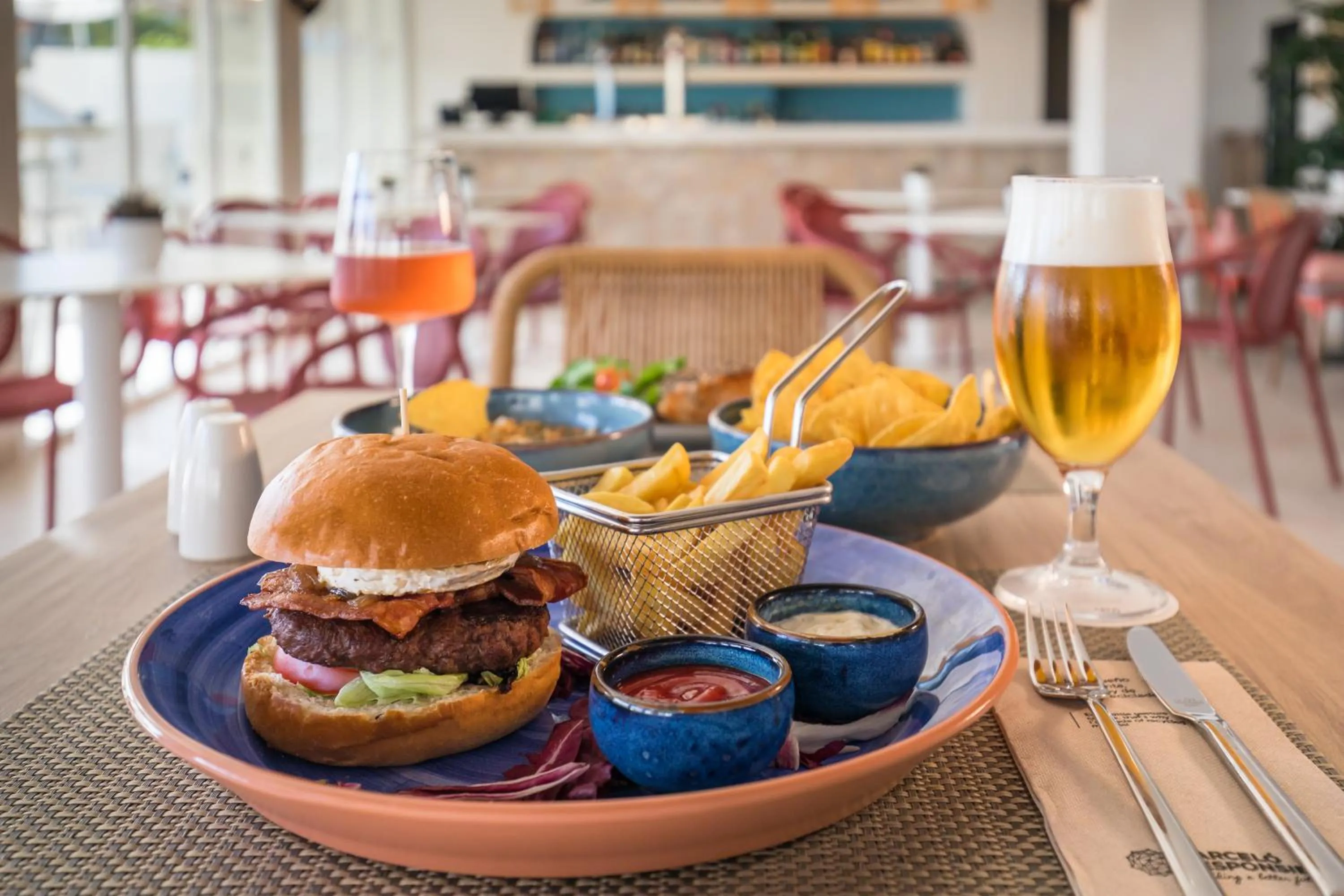 Food and drinks in Barceló Ponent Beach