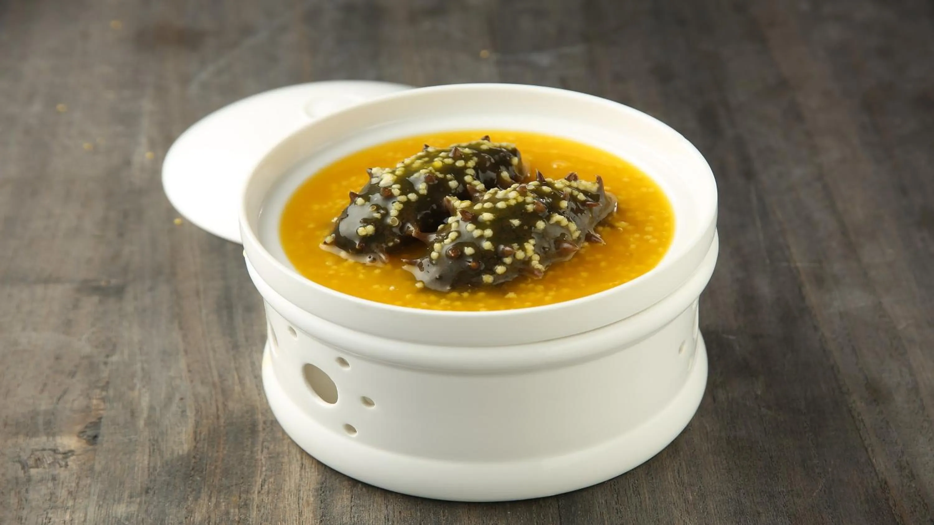 Restaurant/places to eat in Holiday Inn Beijing Shijingshan Parkview by IHG