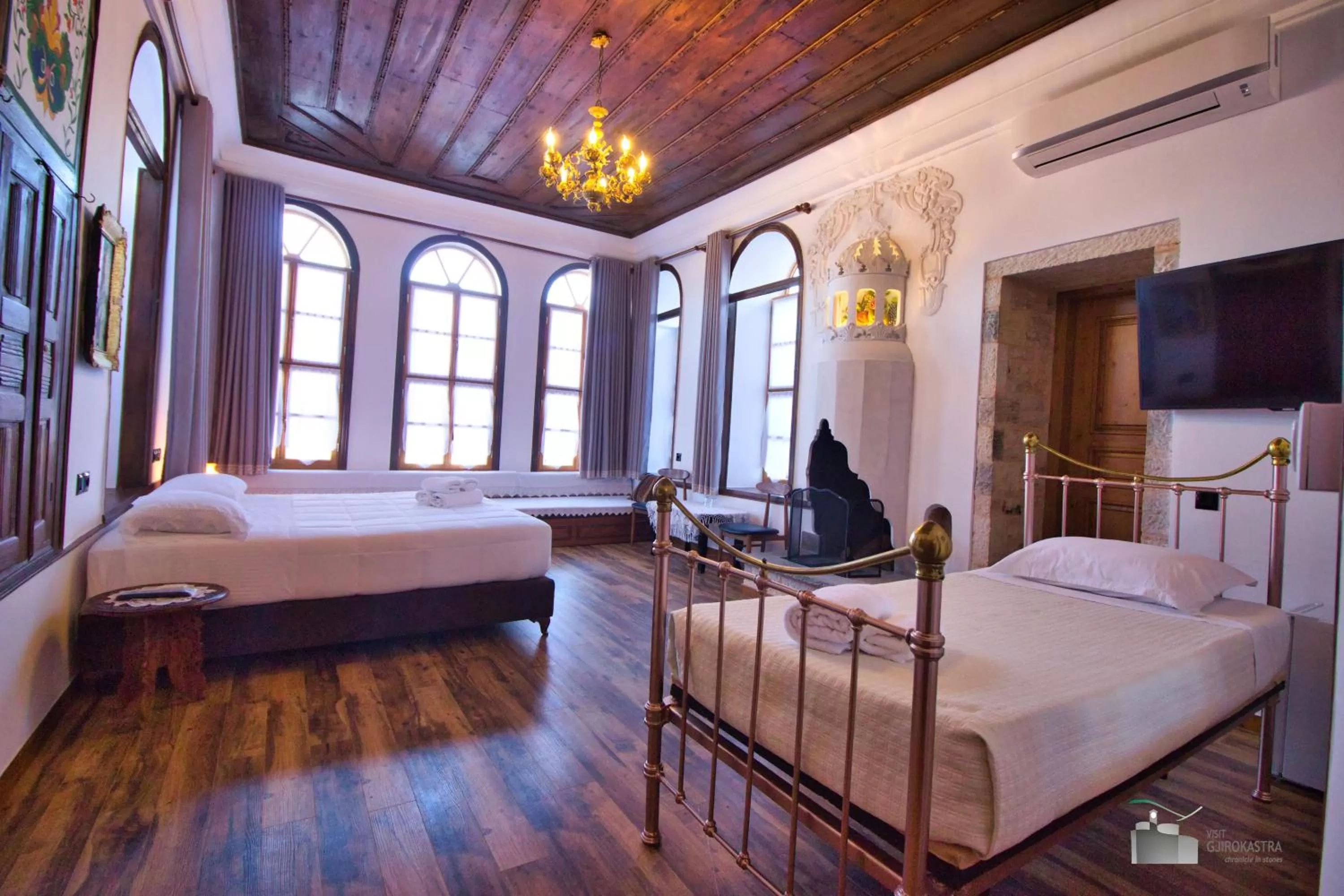 Photo of the whole room, Bed in Boutique Hotel Praga