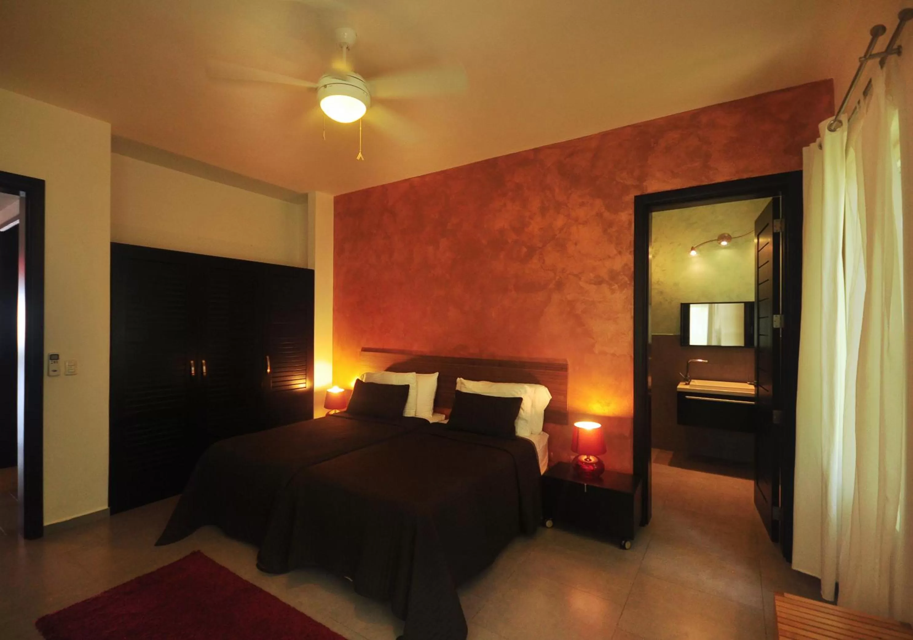 Bed in Instyle Residences at Infiniti Blu