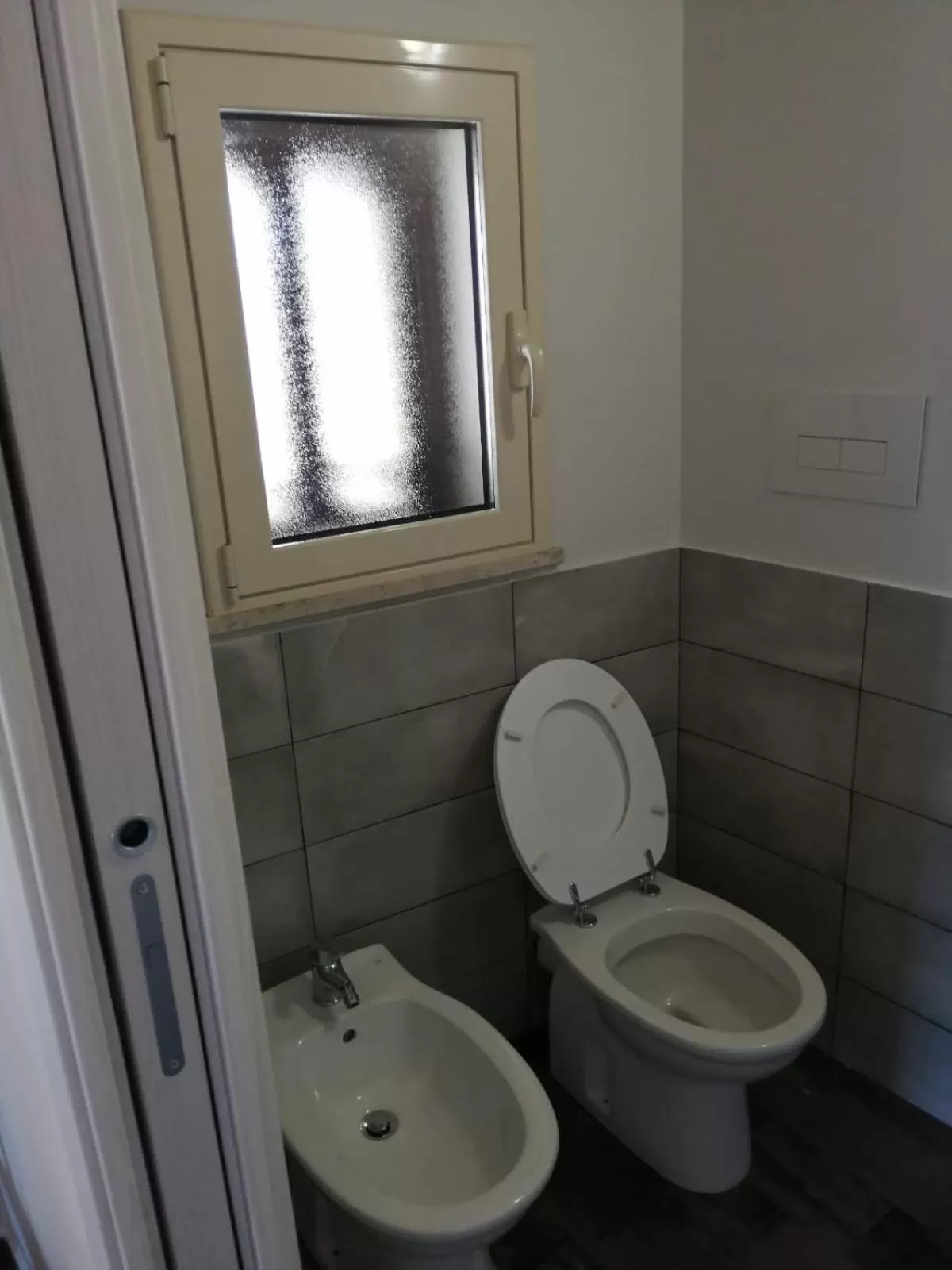 Toilet in Opera Boutique Rooms