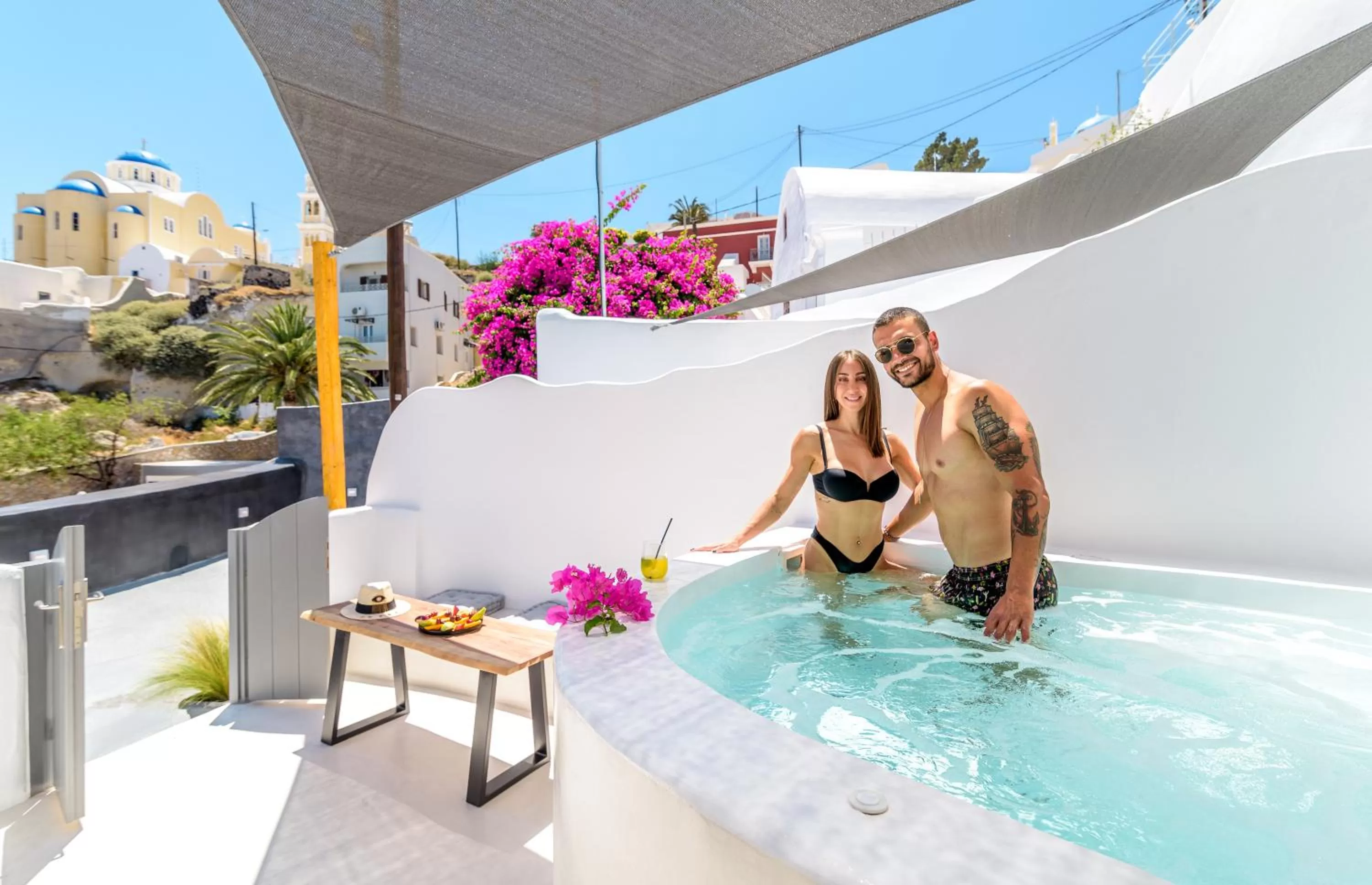 Swimming pool in Anila Suites