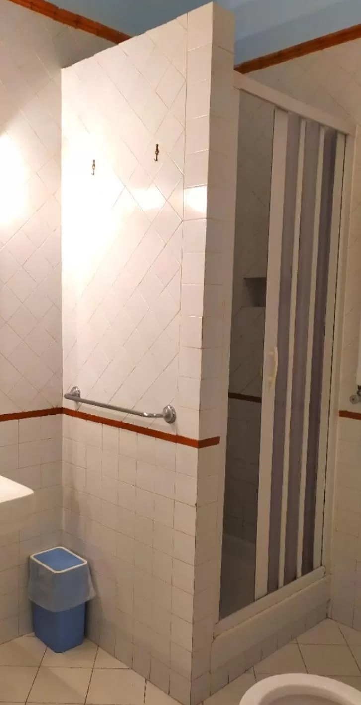 Bathroom in B&B Terra Mia Napoli