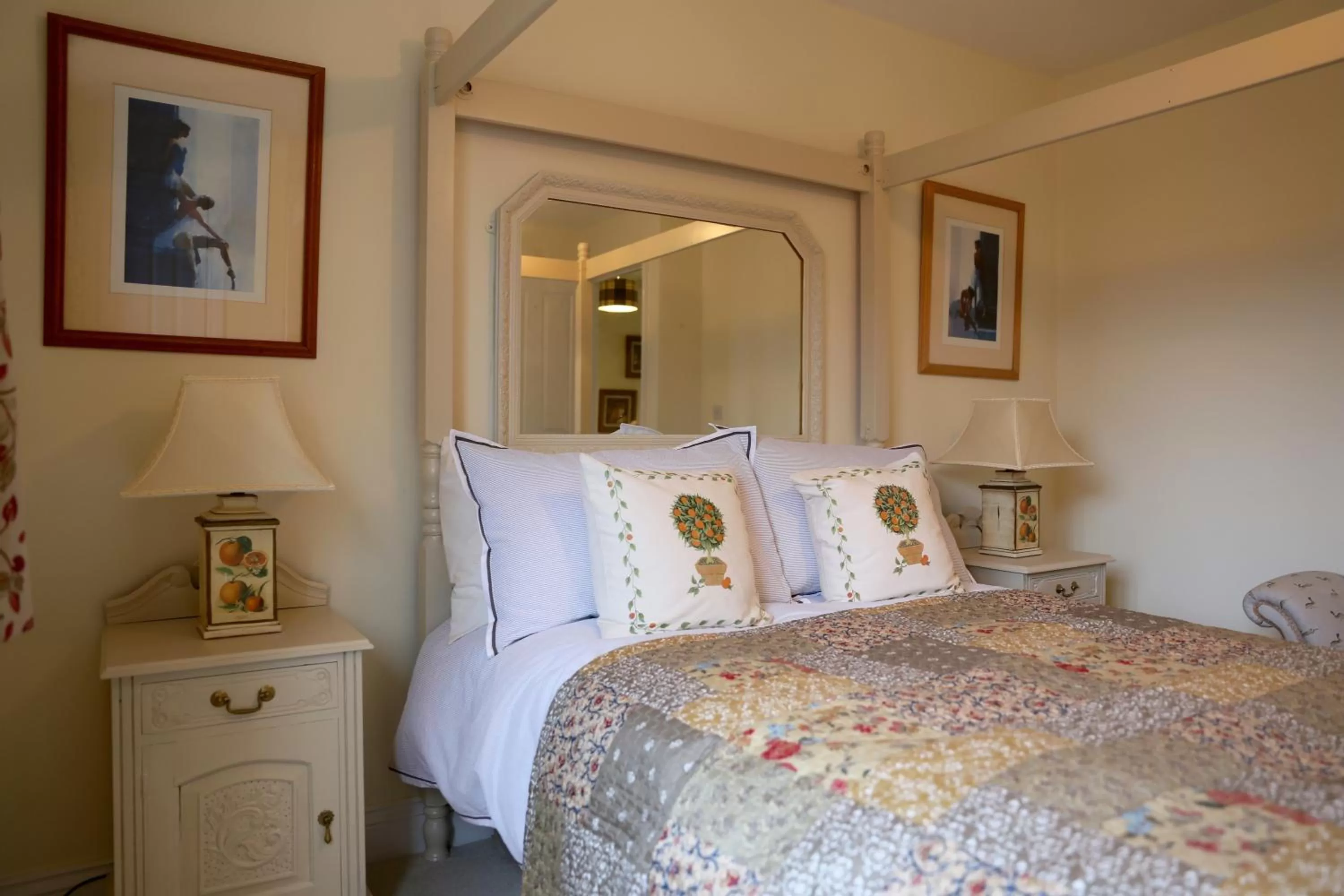 Internal: Not applicable to any particular room, Bed in Harlequin B&B Ledbury