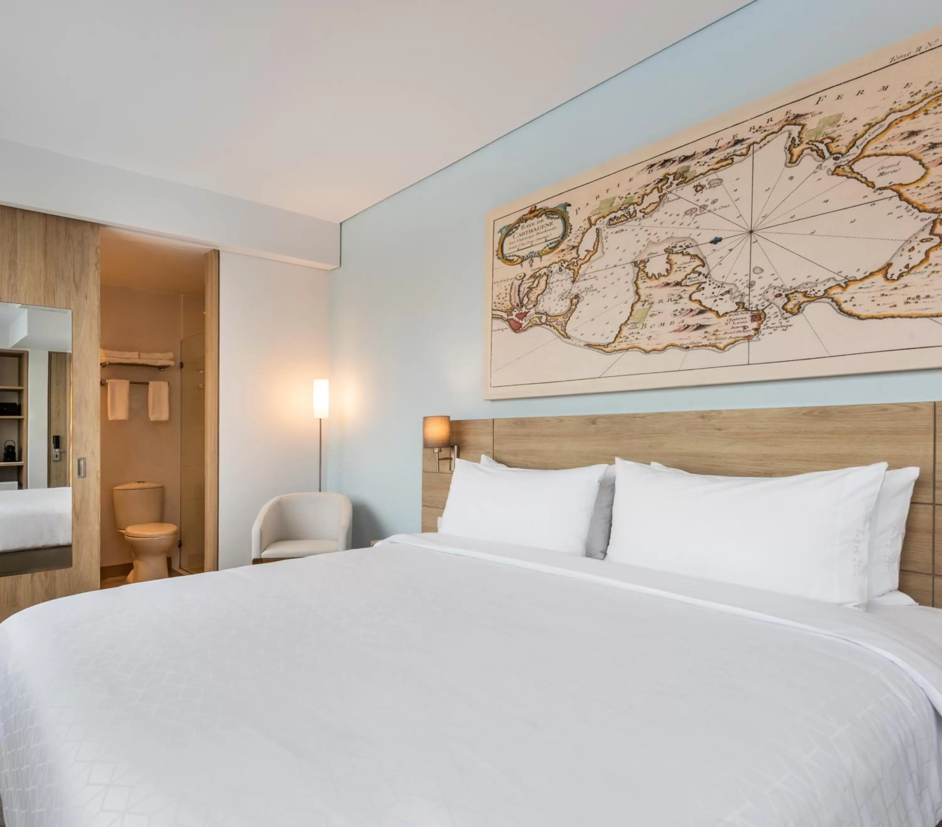 Bed in Holiday Inn Express Cartagena Manga by IHG